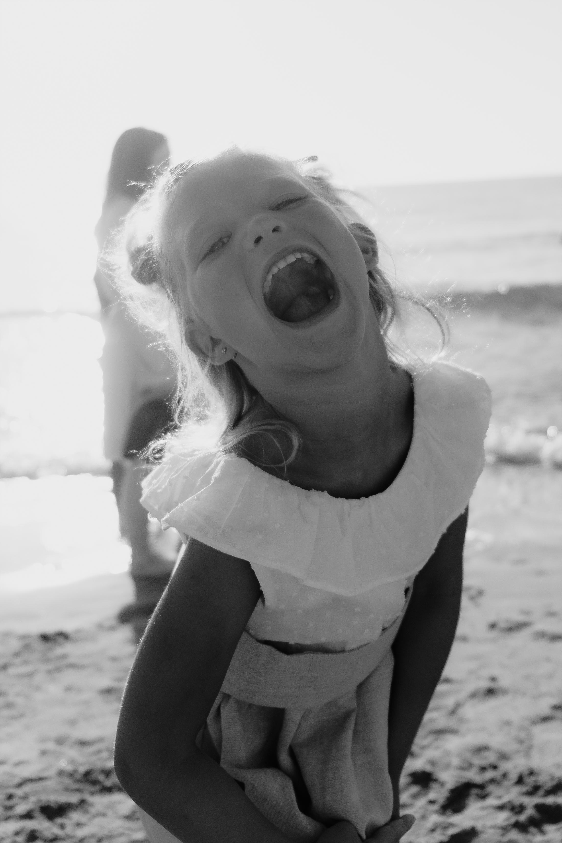 Big Family Photoshoot on the Beach in Spain — Family Photographer in Torrevieja, Alicante