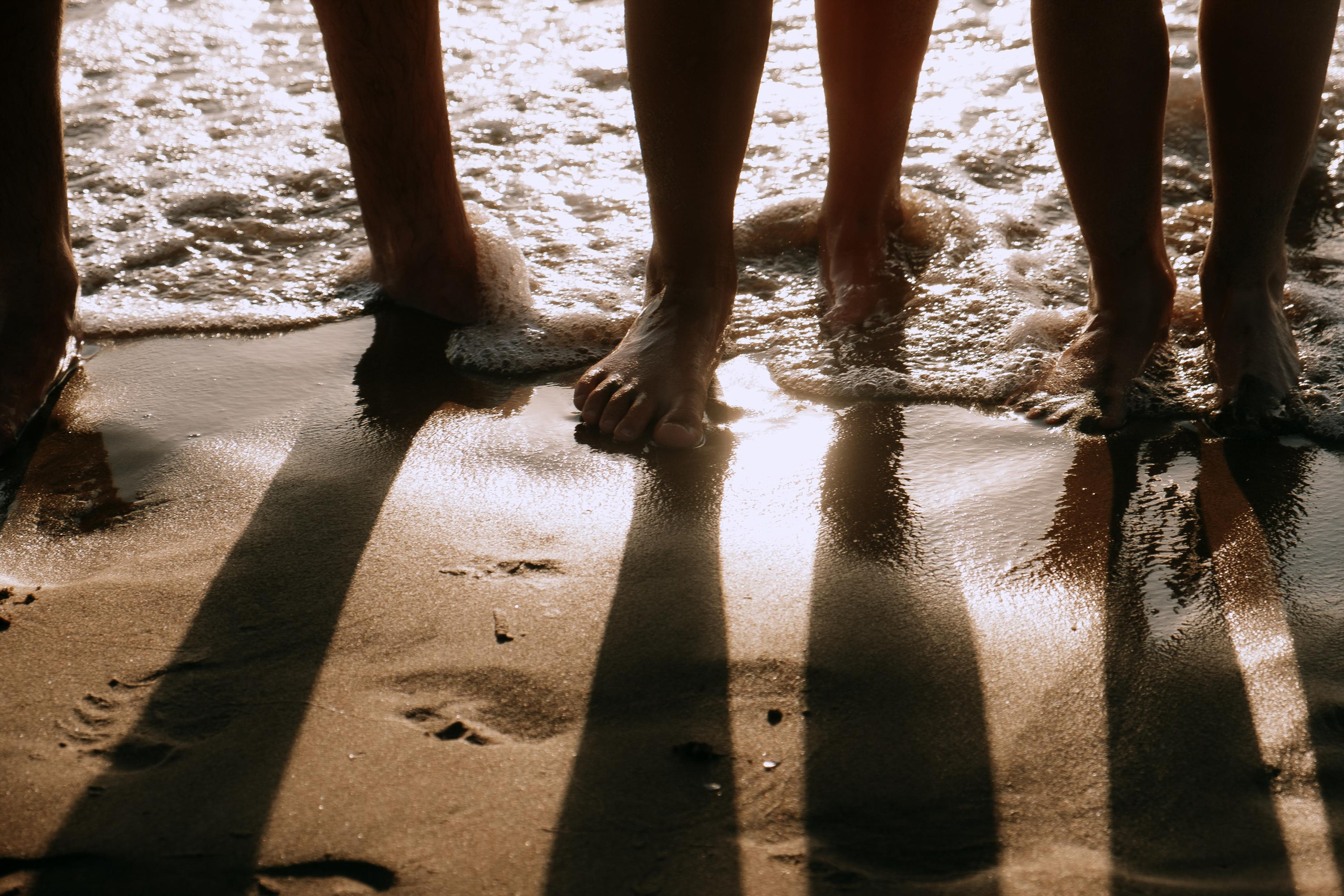Big Family Photoshoot on the Beach in Spain — Family Photographer in Torrevieja, Alicante