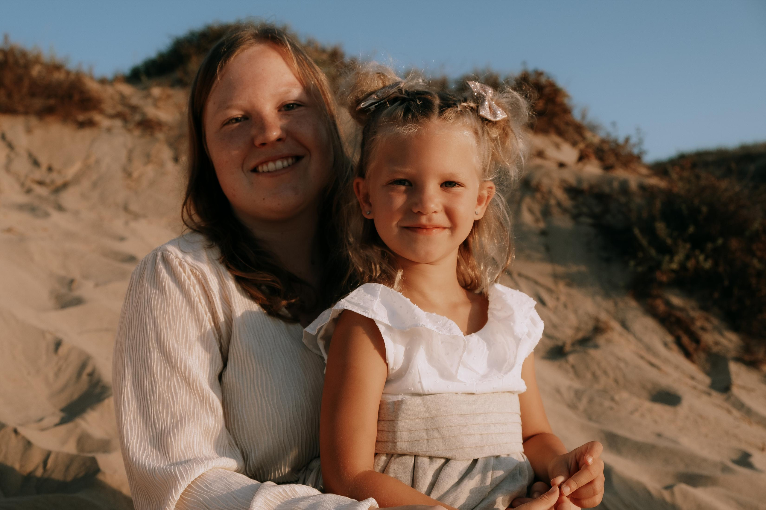 Big Family Photoshoot on the Beach in Spain — Family Photographer in Torrevieja, Alicante