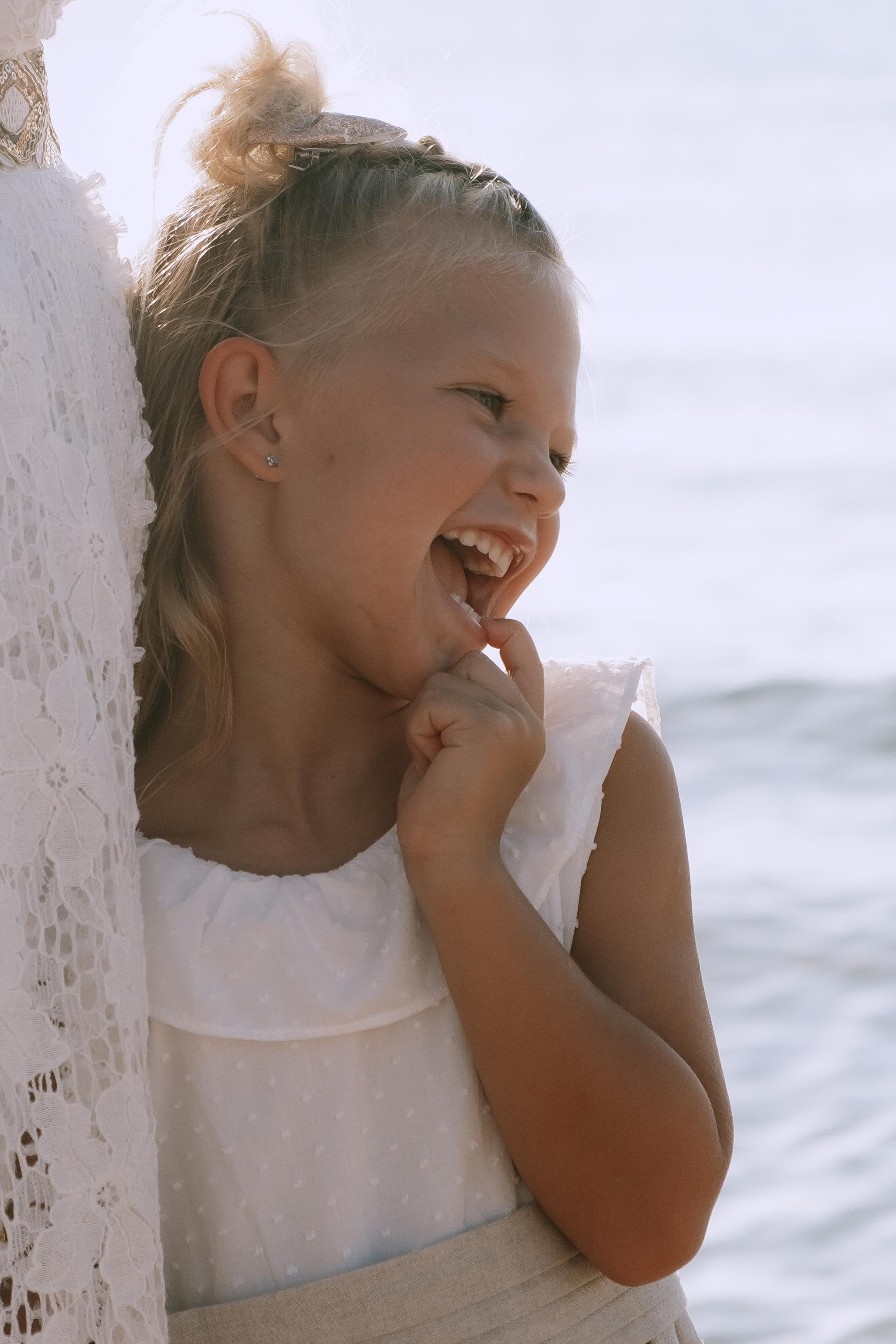 Big Family Photoshoot on the Beach in Spain — Family Photographer in Torrevieja, Alicante