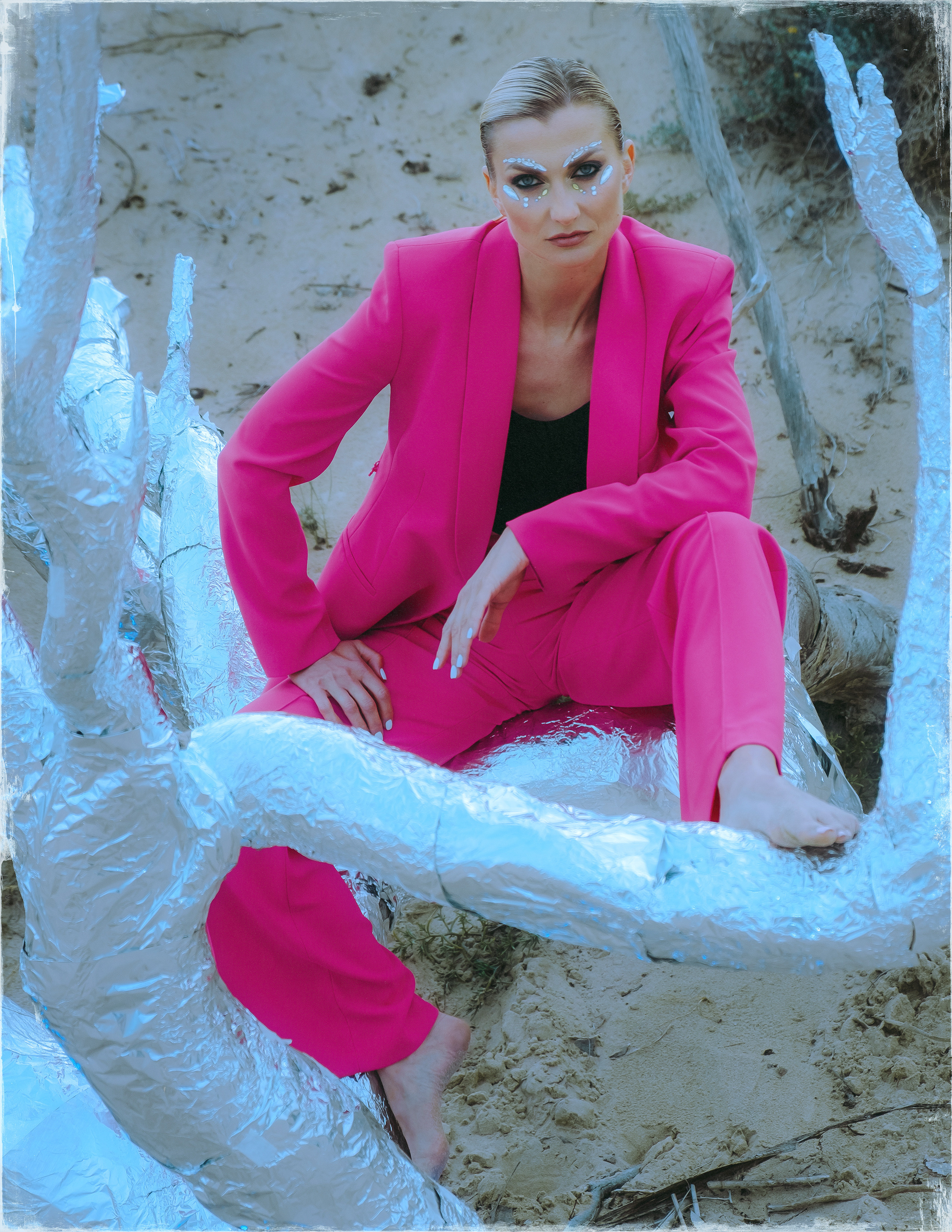 Стилизованная фэшн-съемка на пляже в Гуардамаре