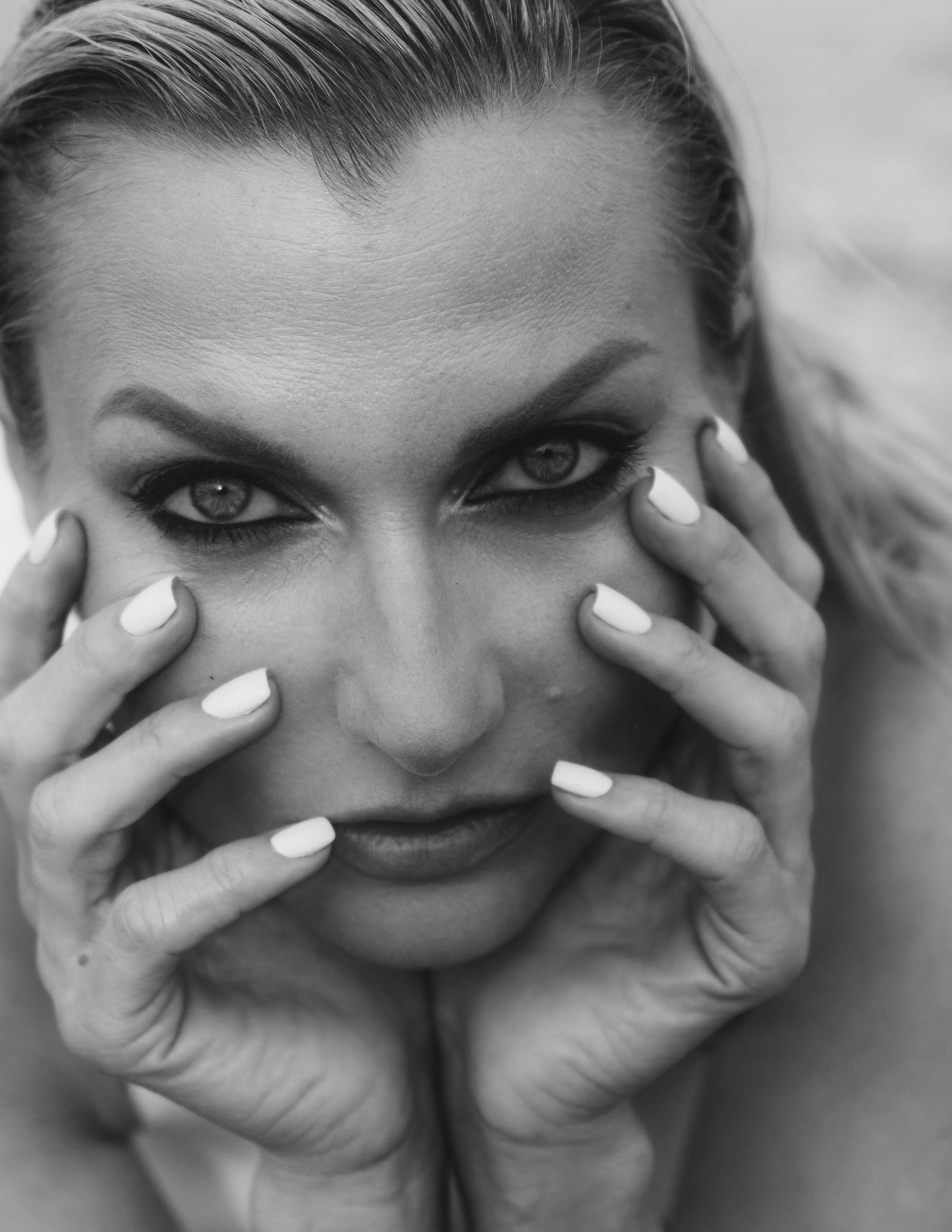 Портретная фотосессия на пляже Торревьехи на закате — атмосферные кадры для портфолио — Фотограф Андрей Луковников