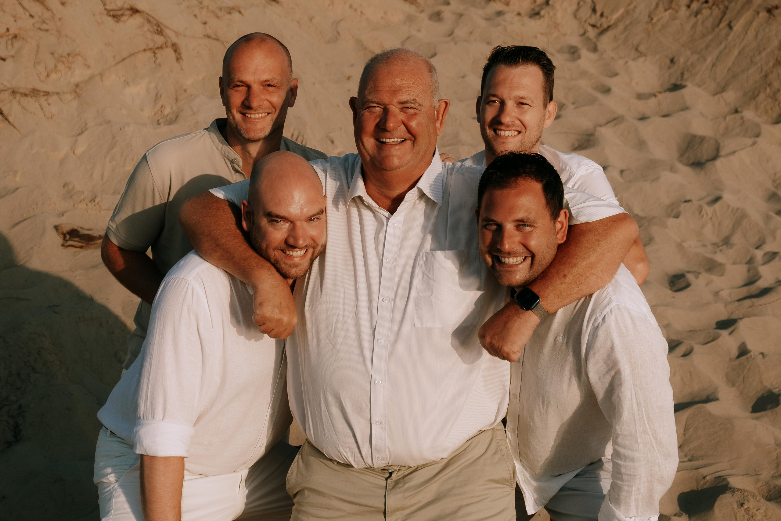 Big Family Photoshoot on the Beach in Spain — Family Photographer in Torrevieja, Alicante