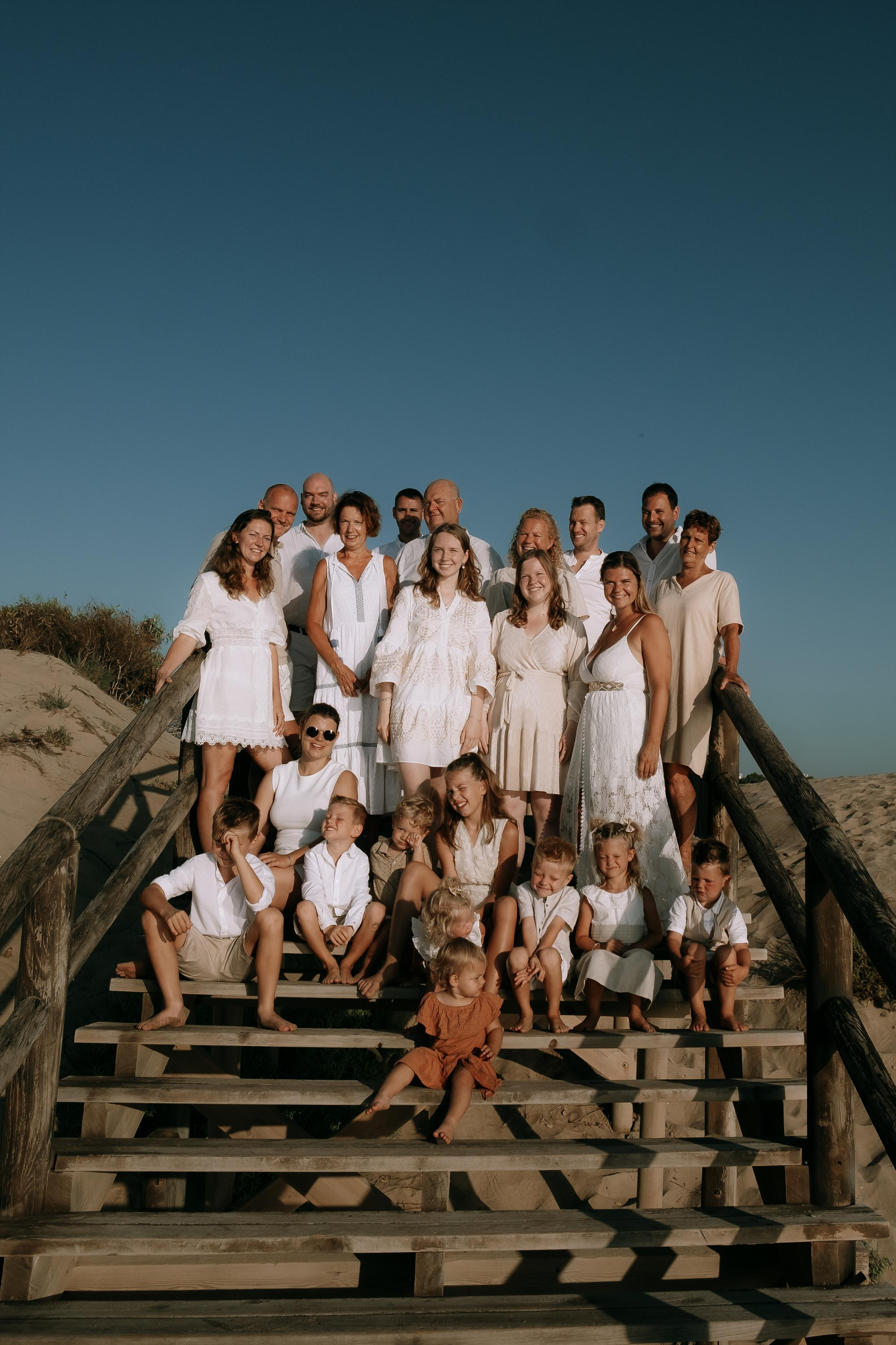 Big Family Photoshoot on the Beach in Spain — Family Photographer in Torrevieja, Alicante