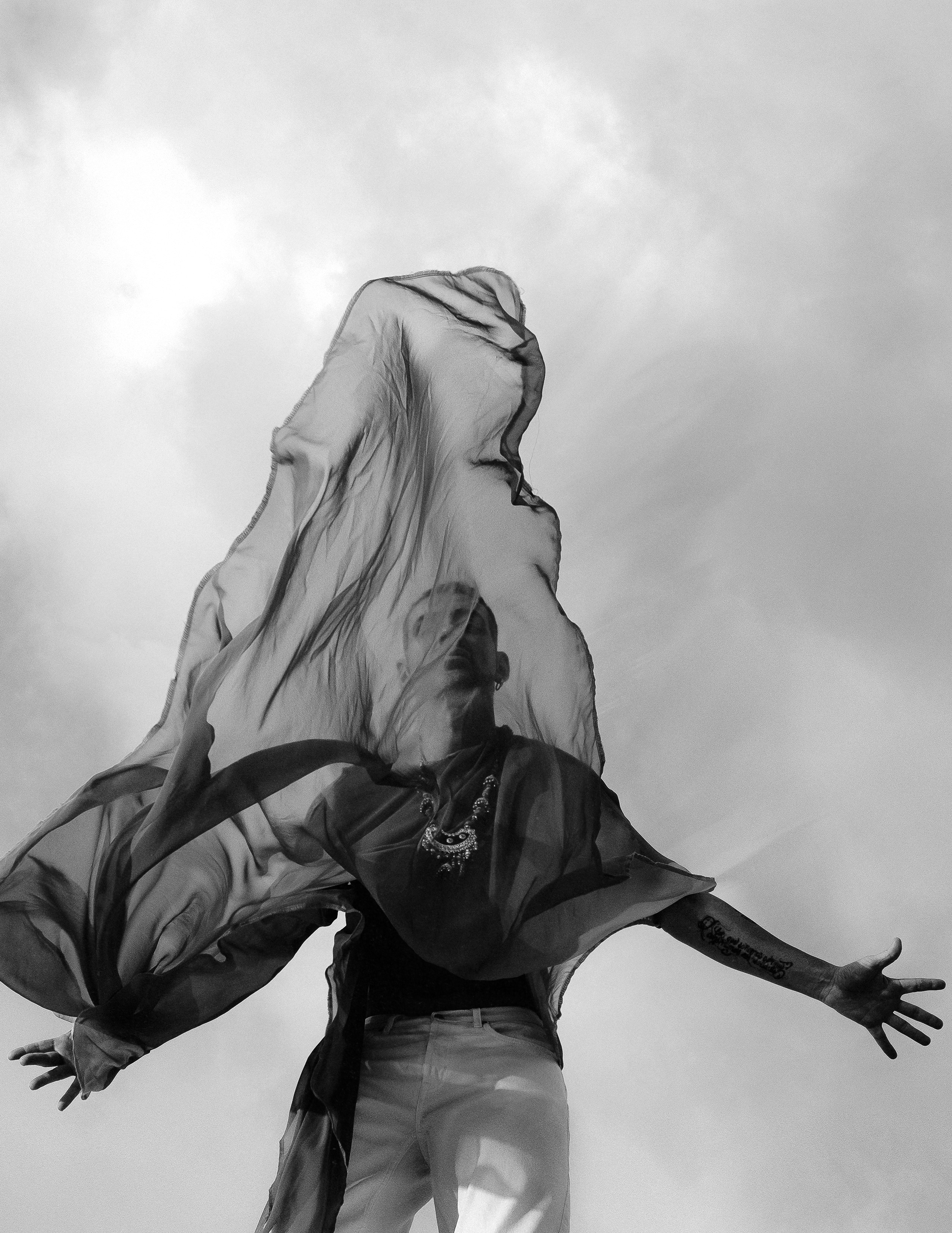 Портфолио-фотосессия в дюнах Аликанте — креативные образы и уникальные наряды от дизайнера — Фотограф Андрей Луковников