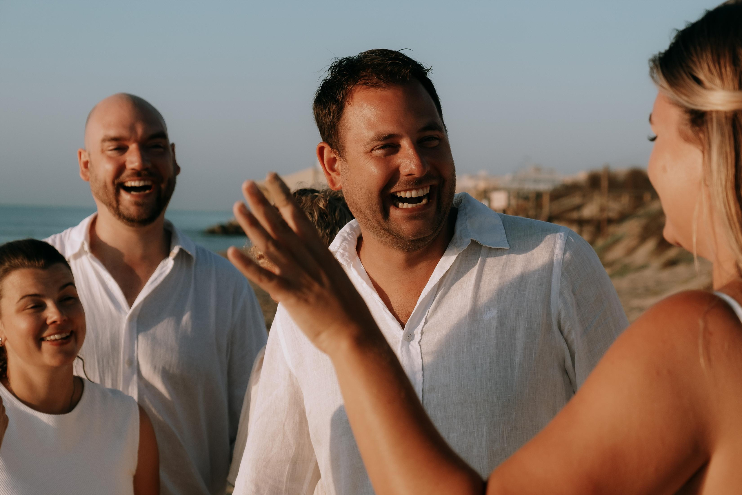 Big Family Photoshoot on the Beach in Spain — Family Photographer in Torrevieja, Alicante