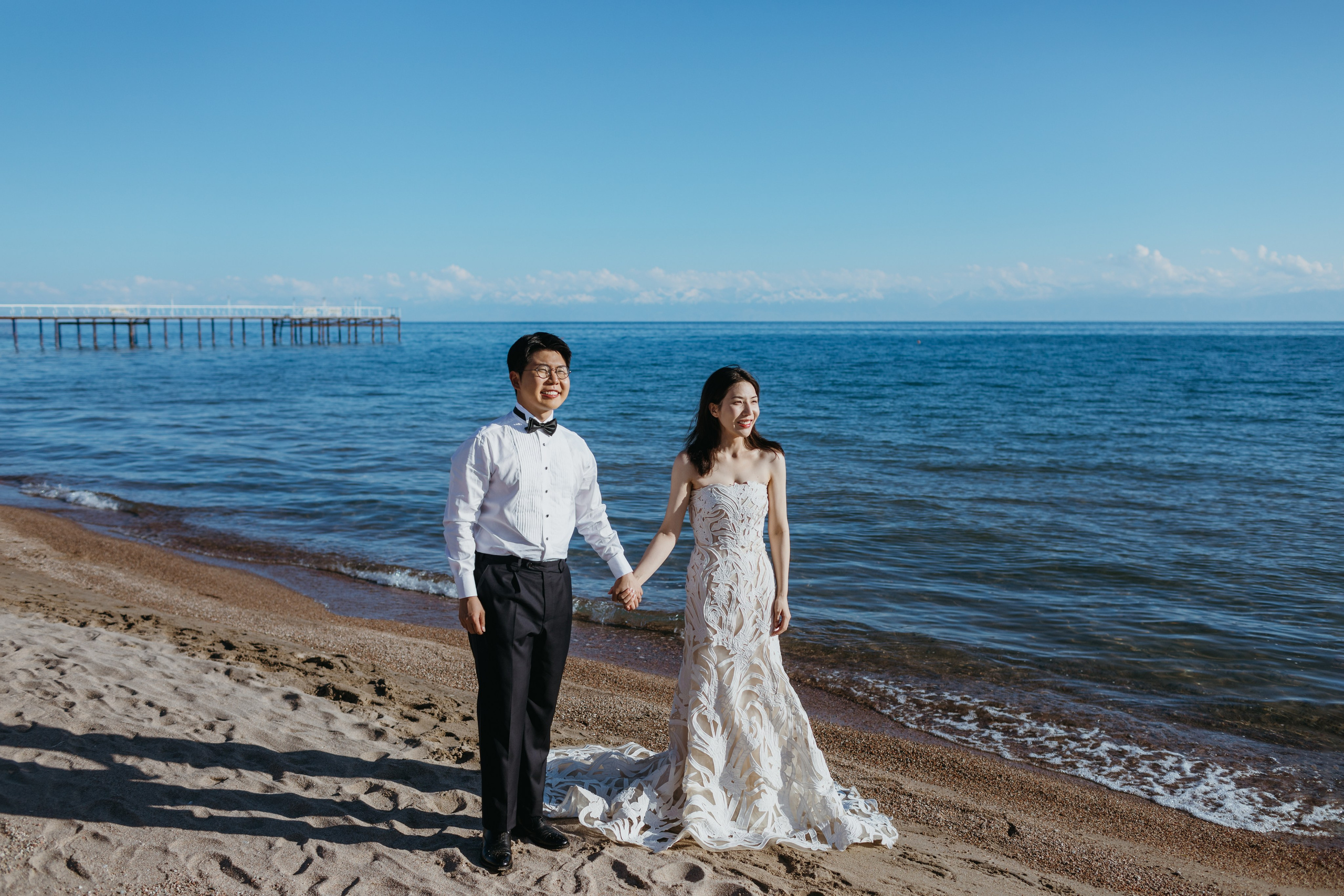 Чесан и Лиса (South Korea) — свадебная фотосессия на Иссык-Куле, пансионат “Каприз” | Chisun & Lisa — Issyk-Kul Lake wedding photos, Capriz. Фотограф в Бишкеке Оксана Шувалова