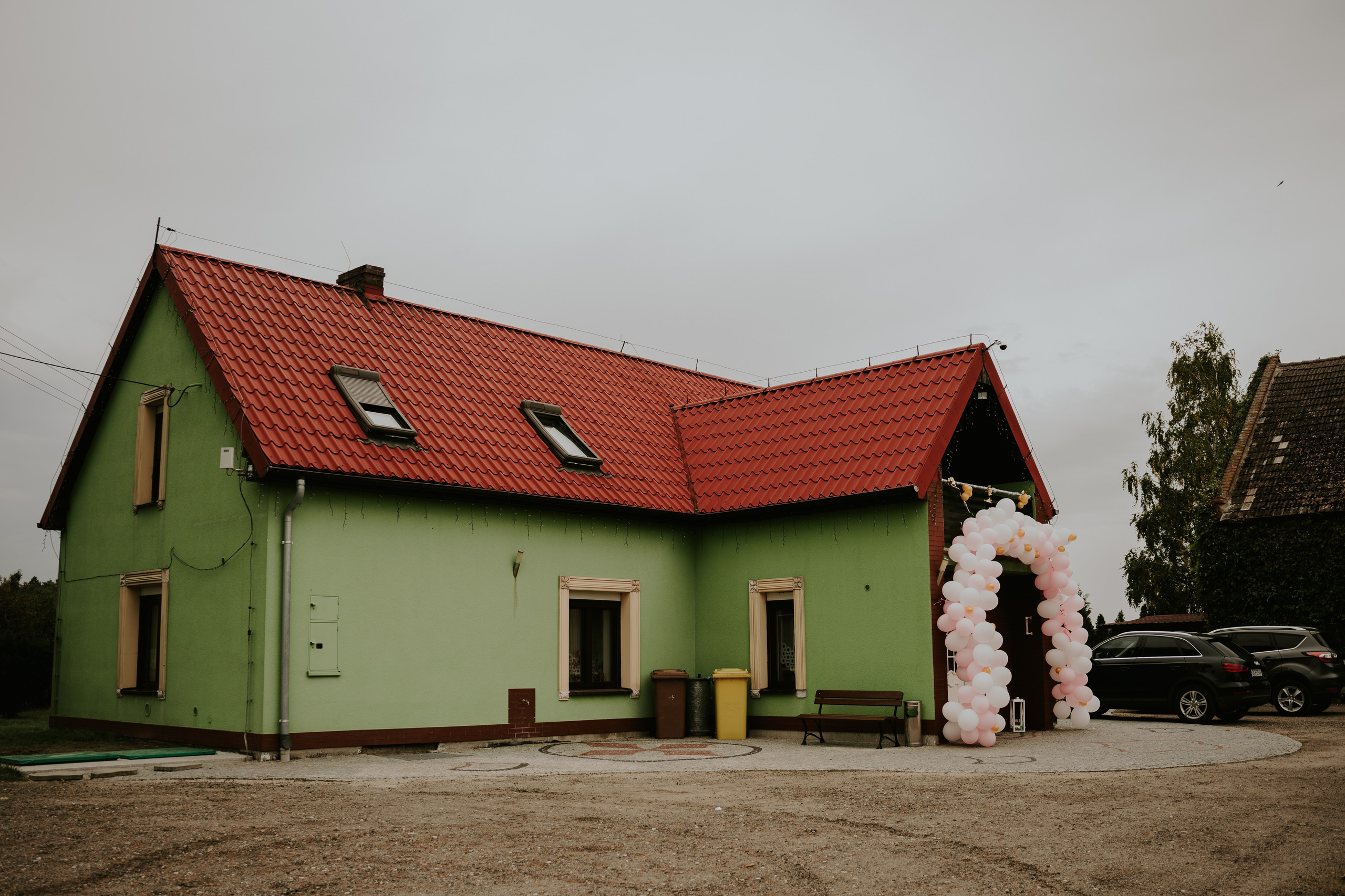 Trzy Drzewa: wspaniała uroczystość Wiktorii i Kamila. Karkowskafoto - fotografia miłości