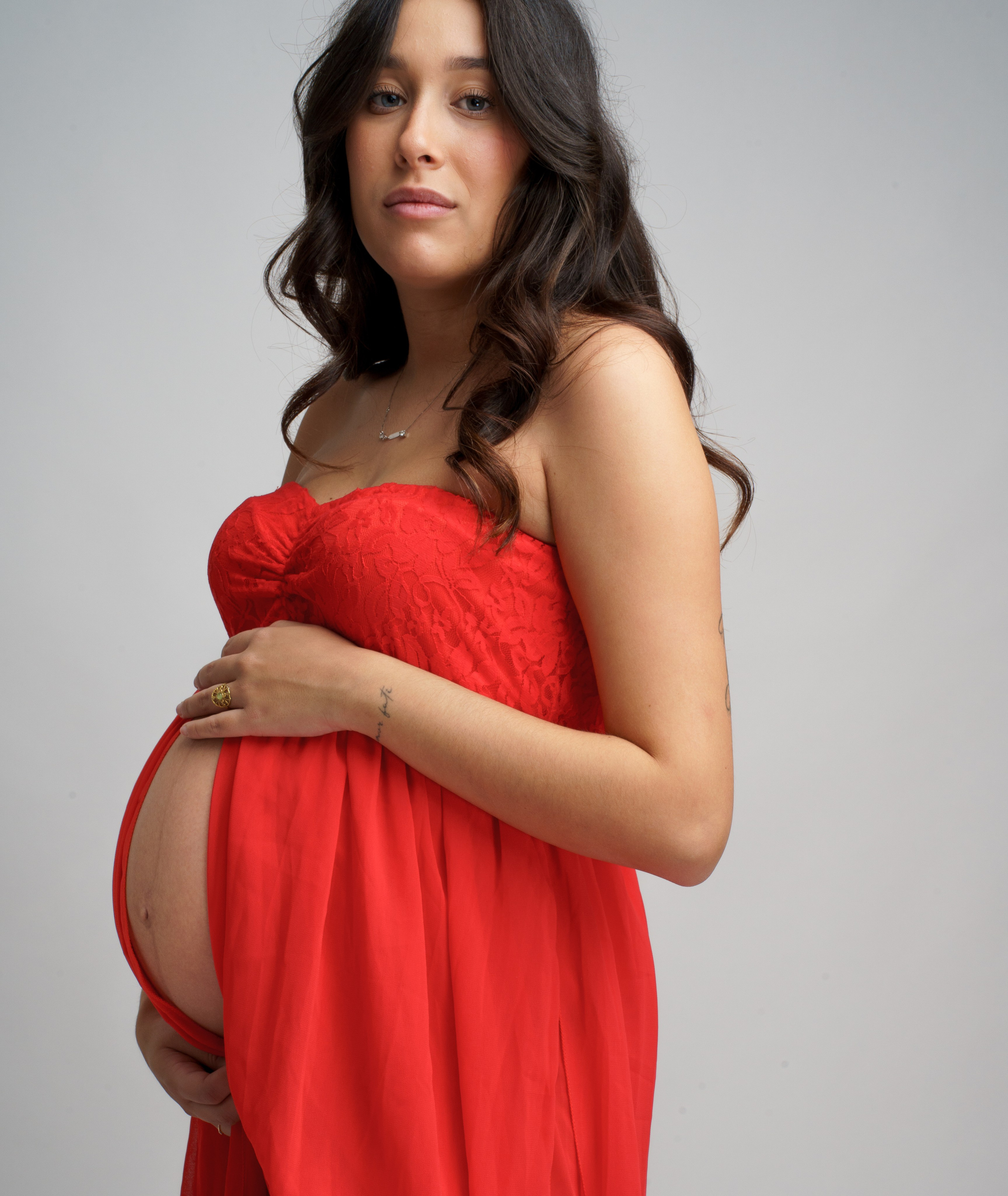 Fotografia glamour maternity Pomezia