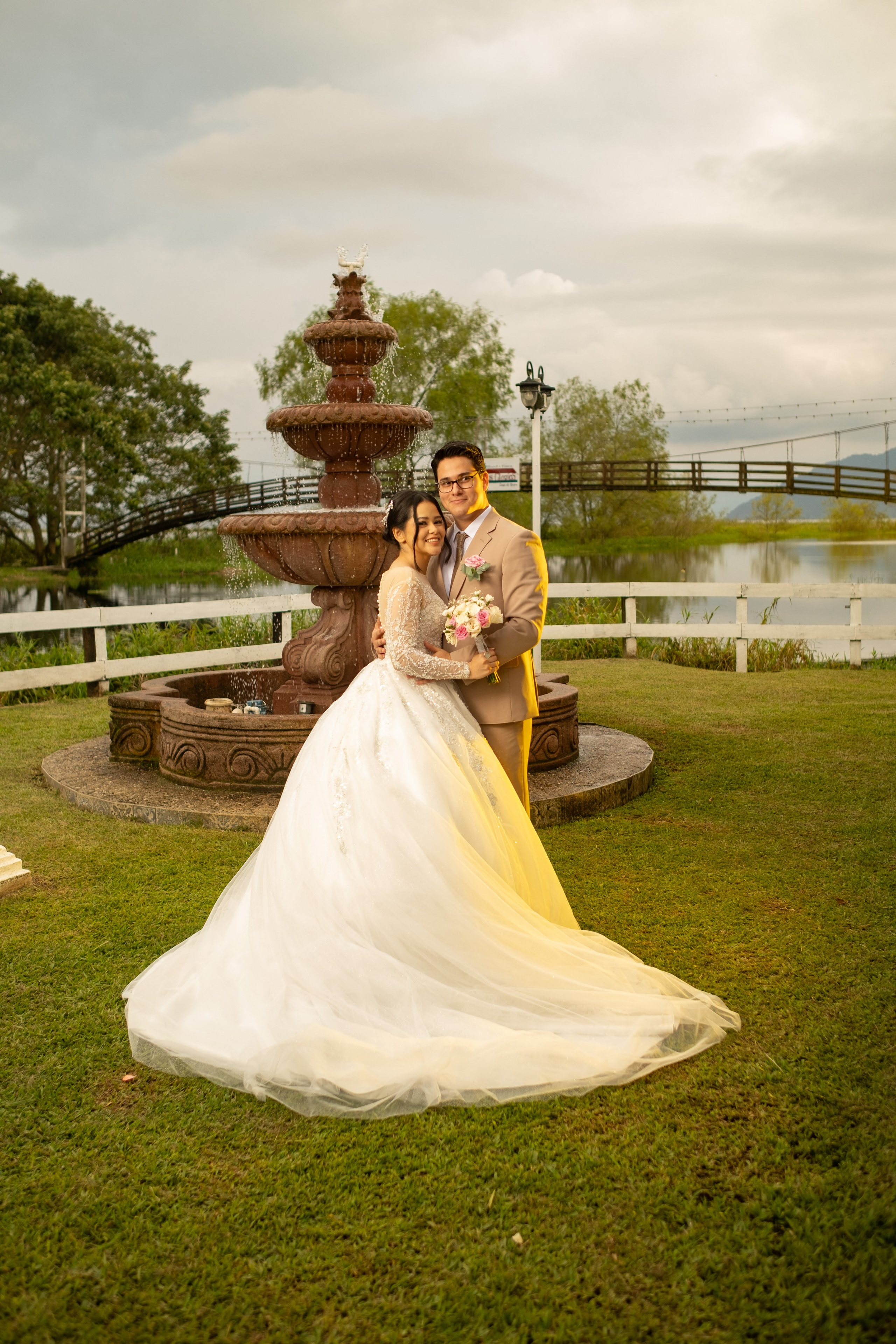Abi & Gio. Daniel Brand | Fotografía de Bodas y Comercial en Honduras