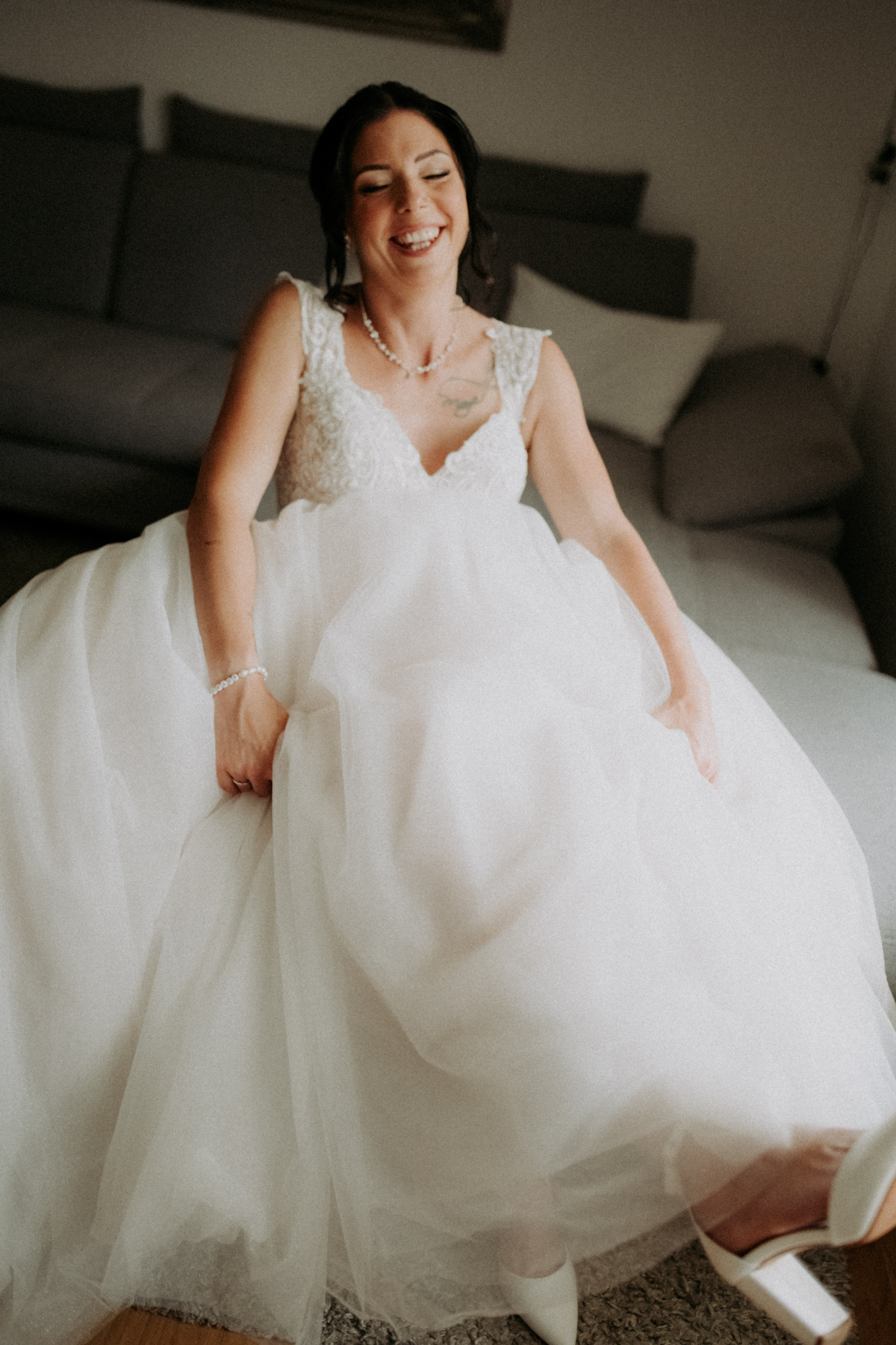 Hochzeit von Jenny & Basti – Emotionale Hochzeitsfotos | Hochzeitsfotograf Würzburg. Anna Saribekyan – Beste Hochzeitsfotografin in Würzburg, Top 10 in Deutschland