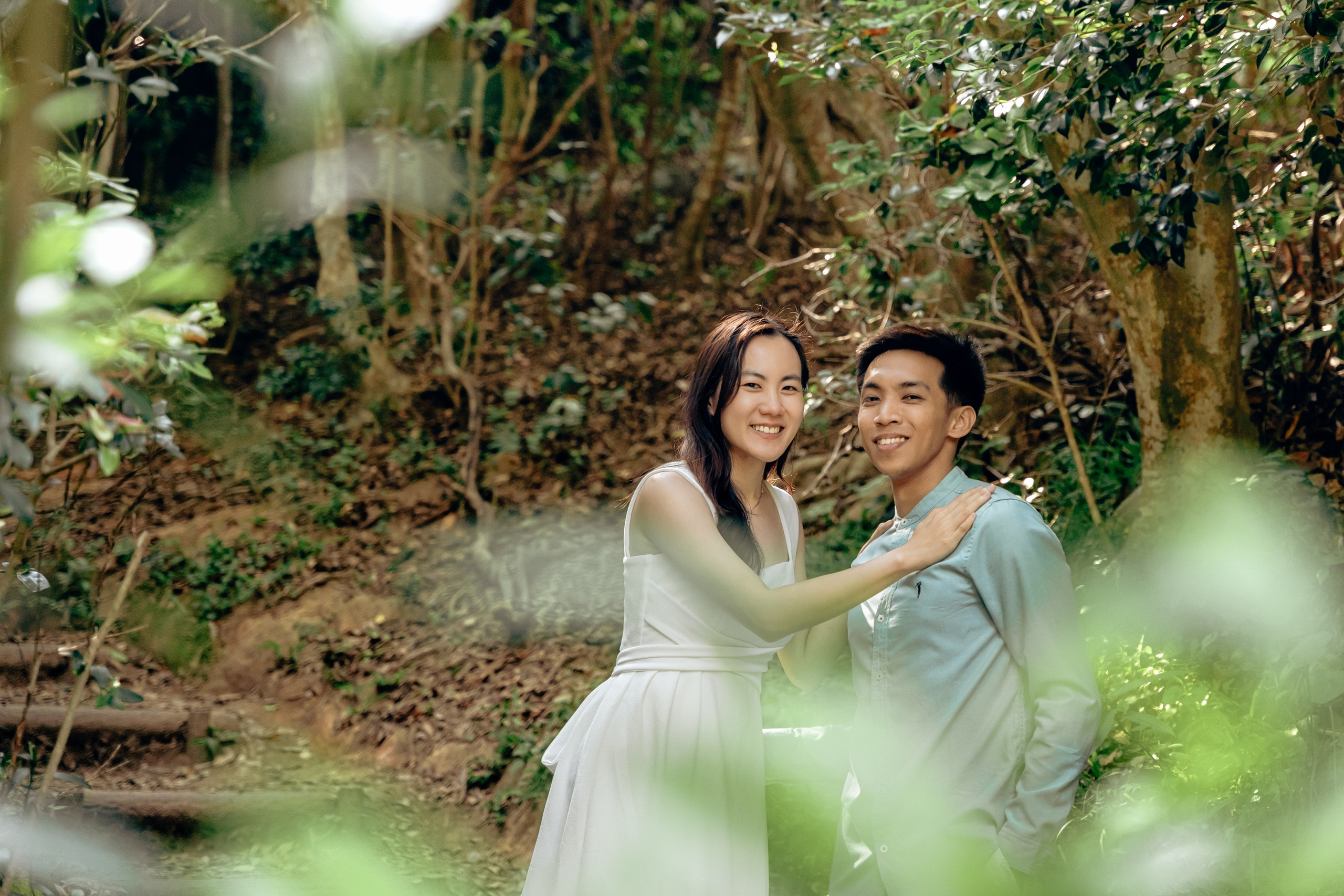Fukuoka Couple Photoshoot: Roses, Totoro Forest & Sunset Love Story