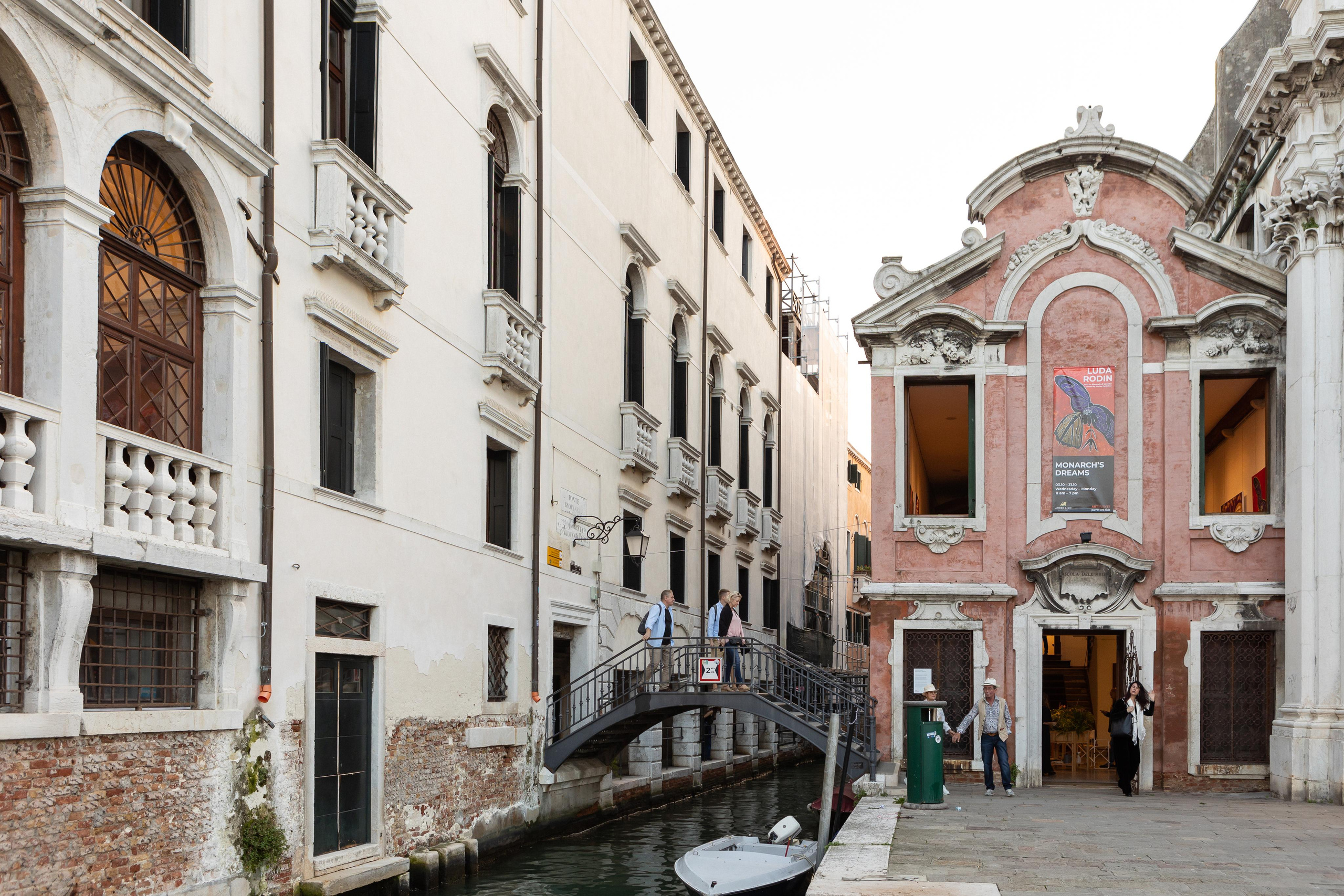 Report from the exhibition