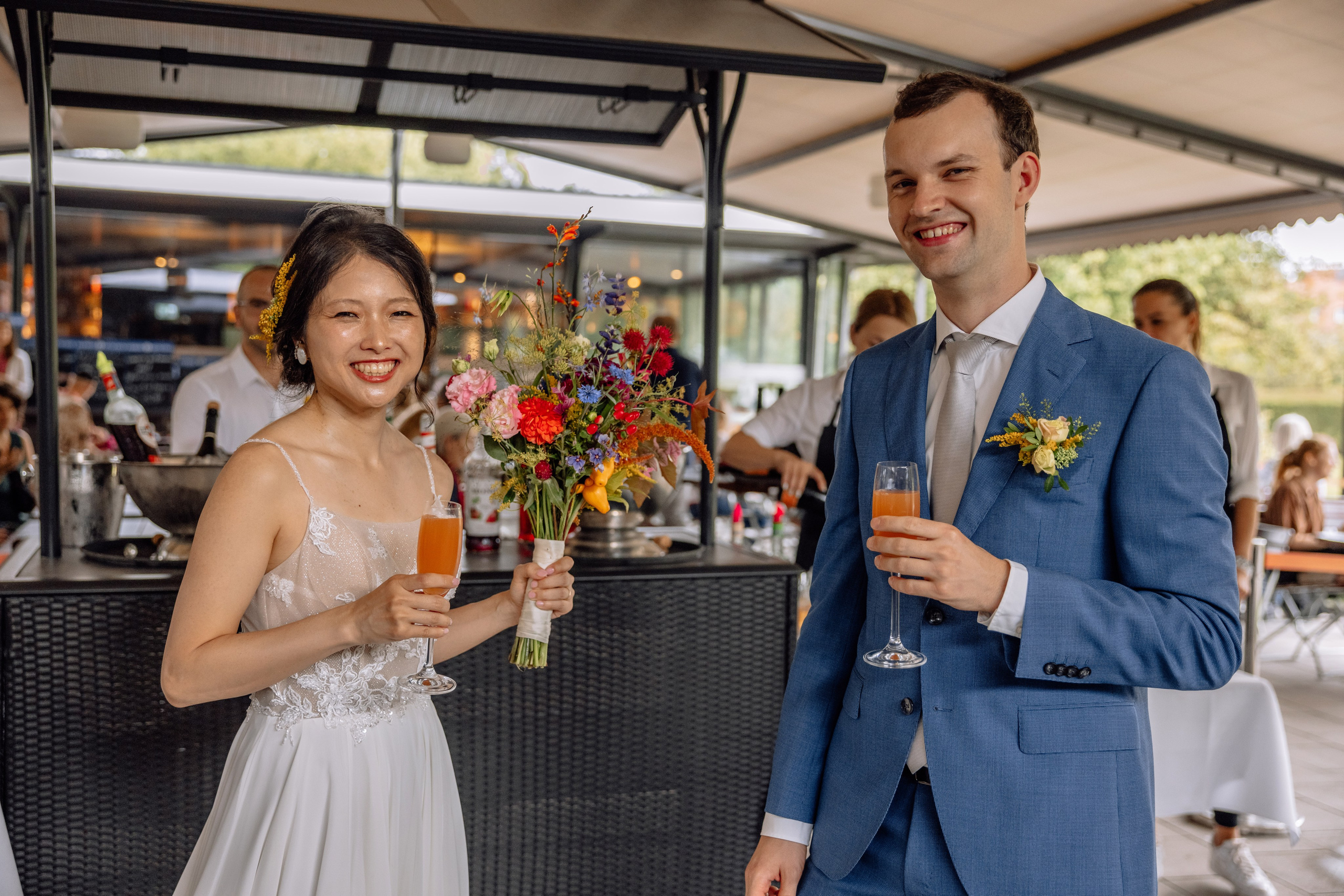 Café im Botanischen Garten. Deutsche - Japanische Hochzeit. Hochzeitsfotograf München Taufe Familienfotograf Tanja Mauke