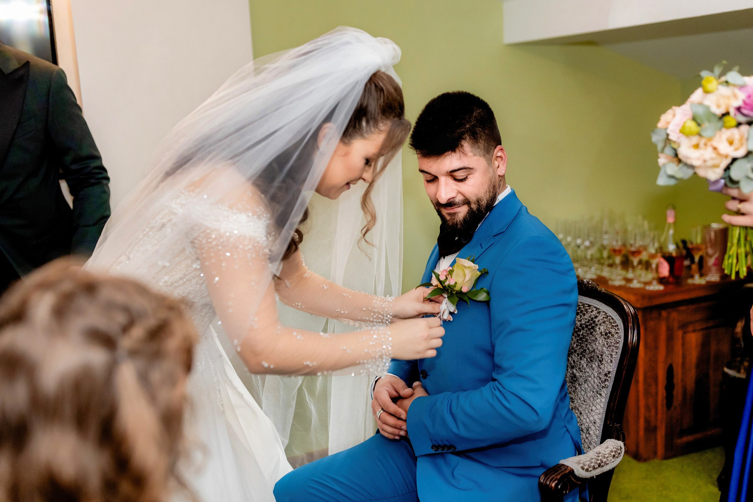 - nunta--fotograf-profesionist-botosani - fotografie-nunta-romantica - imagini-nunta-in-natura-alin-chirila-fotograf - fotografii-cuplu-indragostit-nunta-botosani - sedinta-foto-miri-andrei-iustina-alinofotostudio - amintiri-din-nunta-realizate-de-fotograf-profesionist - povestea-nuntii-andrei-si-iustina-in-imagini-alinofotostudio-fotograf evenimente- evenimente Botoșani -fotograf Suceava - fotograf Iași- servicii foto. servicii foto Botoșani. servicii foto video Botoșani. fotograf nunta. fotograf evenimente. fotograf nunta Botoșani. Alin chirila. Alin chirila fotograf. Alinofotostudio.- servicii foto. servicii foto Botoșani. servicii foto video Botoșani. fotograf nunta. fotograf evenimente. fotograf nunta Botoșani. Alin chirila. Alin chirila fotograf. Alinofotostudio.fotograf stare civilă,poze stare civilă,album foto stare civilă,servicii foto suceava,fotograf evenimente suceava,fotograf nuntă suceava,poze cununie civilă,ședință foto stare civilă,sesiune foto suceava,fotograf profesionist suceava,fotograf botosani,stare civila botosani,alinofotostudio,alin chirila fotograf.servicii foto. servicii foto Botoșani. servicii foto video Botoșani. fotograf nunta. fotograf evenimente. fotograf nunta Botoșani. Alin chirila. Alin chirila fotograf. Alinofotostudio.fotograf stare civilă,poze stare civilă,album foto stare civilă,servicii foto suceava,fotograf evenimente suceava,fotograf nuntă suceava,poze cununie civilă,ședință foto stare civilă,sesiune foto suceava,fotograf profesionist suceava,fotograf botosani,stare civila povestitor prin fotografiebotosani,alinofotostudio,alin chirila fotograf,servicii foto. servicii foto Botoșani. servicii foto video Botoșani. fotograf nunta. fotograf evenimente. fotograf nunta Botoșani. Alin chirila. Alin chirila fotograf. Alinofotostudio.fotograf stare civilă,poze stare civilă,album foto stare civilă,servicii foto suceava,fotograf evenimente suceava,fotograf nuntă suceava,poze cununie civilă,ședință foto stare civilă,sesiune foto suceava,fotograf profesionist suceava,fotograf botosani,stare civila botosani,alinofotostudio,alin chirila fotograf,cununie religioasă botoșani,andreea și neculai,capela militară botoșani,foto conacul zăicești,fotograf nuntă botoșani,fotograf cununie religioasă,foto evenimente botoșani,poze cununie capela militară,ședință foto zăicești,fotograf profesionist botoșaniMire și mireasă – Sergiu & Liliana – ziua nunții, 2024 - Emoții în ziua nunții – Sergiu și Liliana - Dansul mirilor – fotografie artistică nuntă 2024 - Sedinta foto romantică în natură – Sergiu & Liliana - Rochia de mireasă și detalii de nuntă elegan-Album de cununie civilă Florin și Anda – Fotografii profesionale realizate de Alin Chirilă în Botoșani -fotograf prin fotografie-Ședință foto Trash the Dress pe muntele Rarău cu Iulian și Iuliana – fotografie de cuplu, natură montană, emoție autentică surprinsă de Alin Chirilă, povestitor prin fotografie.- "Iulian și Iuliana pe crestele Rarăului – fotografie Trash the Dress în natură" - "Cuplu îmbrățișat la apus pe muntele Rarău – ședință foto după nuntă" - "Rochie de mireasă în vânt pe munte – Trash the Dress Rarău-1. Iulian și Iuliana pe muntele Rarău – ședință foto Trash the Dress în natură, cu peisaj montan spectaculos 2. Cuplu în îmbrățișare pe Rarău – emoție autentică surprinsă după nuntă 3. Rochie de mireasă în bătaia vântului – fotografie artistică Trash the Dress în munți 4. Mire și mireasă privind spre orizont – dragoste și libertate pe muntele Rarău 5. Iuliana zâmbind în rochia de mireasă – portret în natură, Trash the Dress 6. Iulian ținându-și mireasa de mână – ședință foto romantică pe munte 7. Detaliu cu rochia pe stâncă – estetică naturală Trash the Dress Rarău 8. Cuplu în mers pe poteca Rarăului – fotografie simbolică de după nuntă 9. Apus de soare pe Rarău în spatele mirilor – imagine de poveste Trash the Dress 10. Iulian și Iuliana râzând împreună – momente autentice surprinse de Alin Chirilă, povestitor prin fotografie