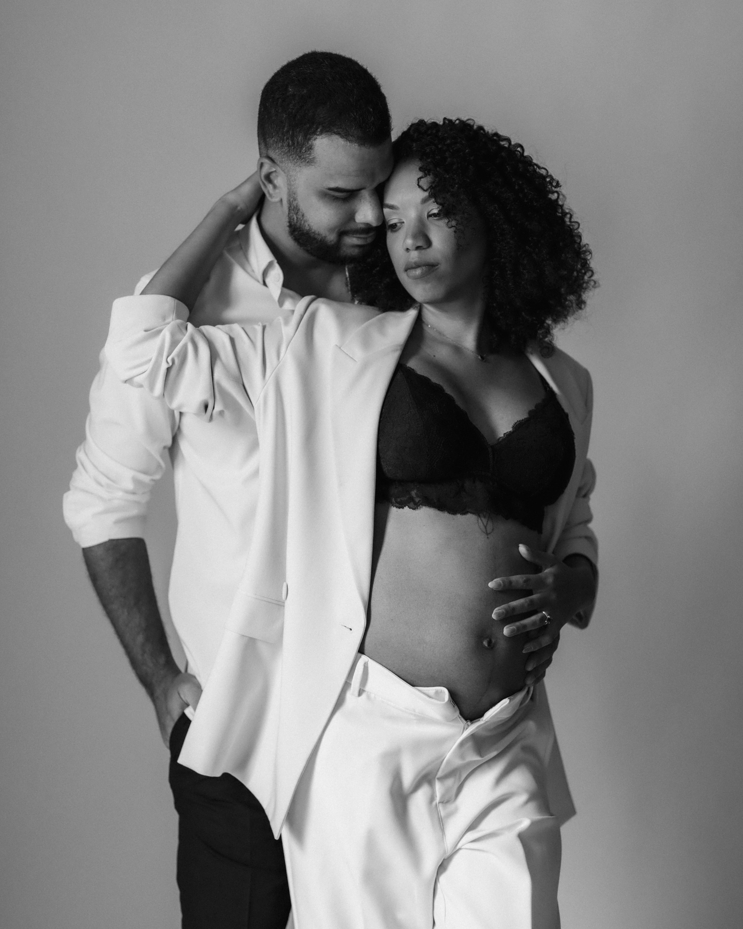 Modern maternity photographer in Long Island New York