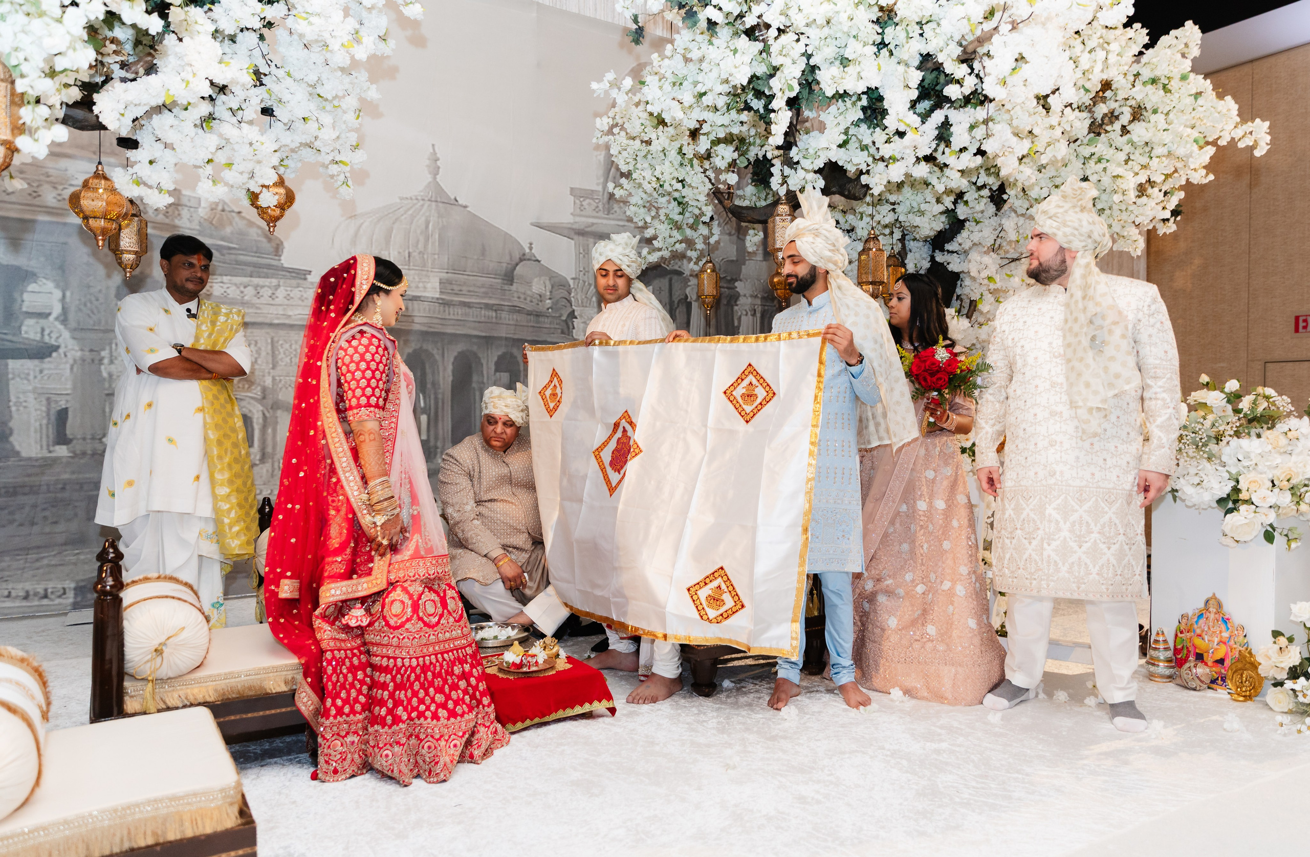 A Sacred Hindu Celebration of Love, Ritual, and Tradition. YES I DO PRODUCTION — Wedding photography&videography