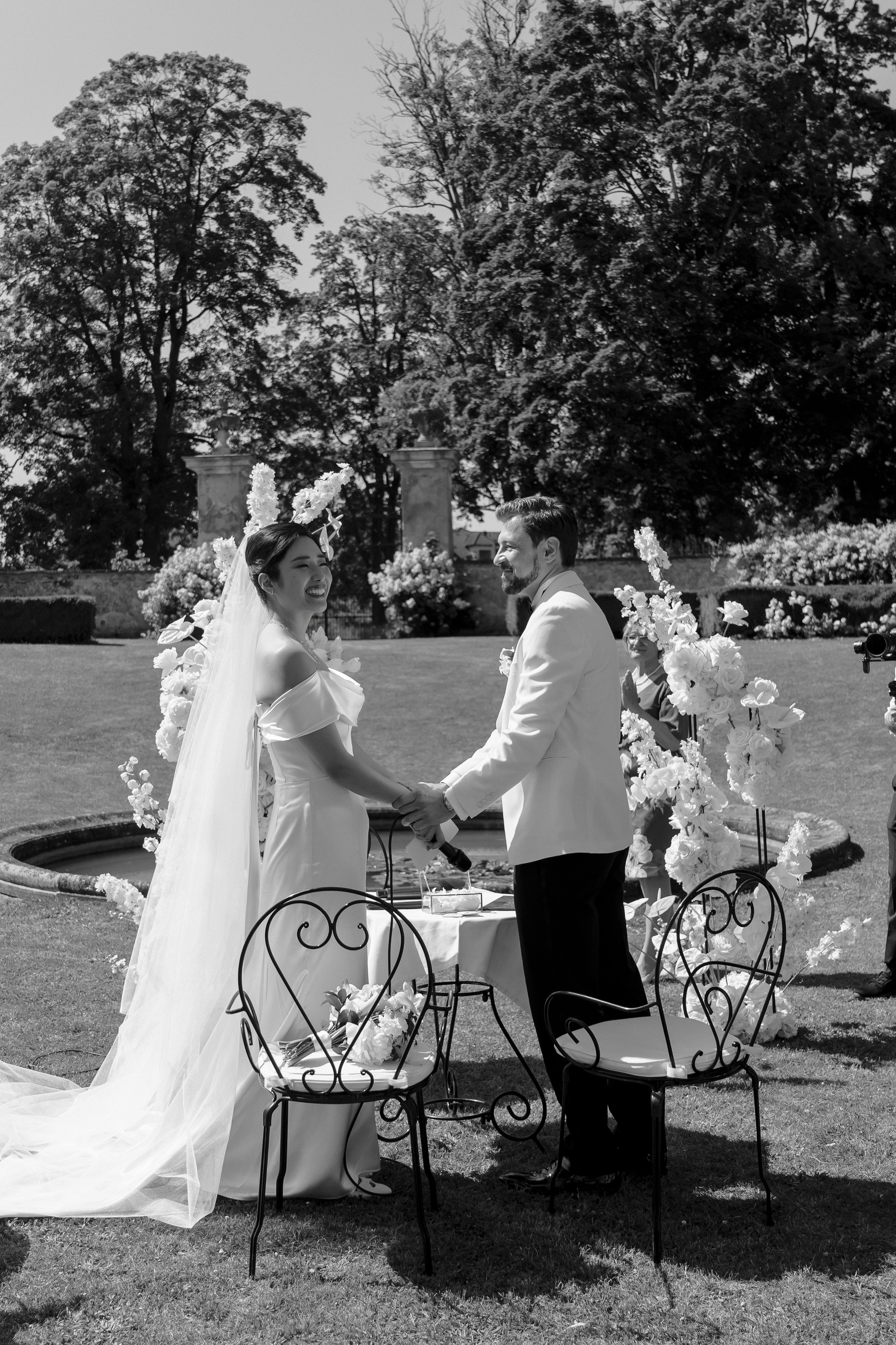 Susan & George · Wedding at Schloss Walpersdorf. Raw Studio: Capturing Elegant weddings accross Europe