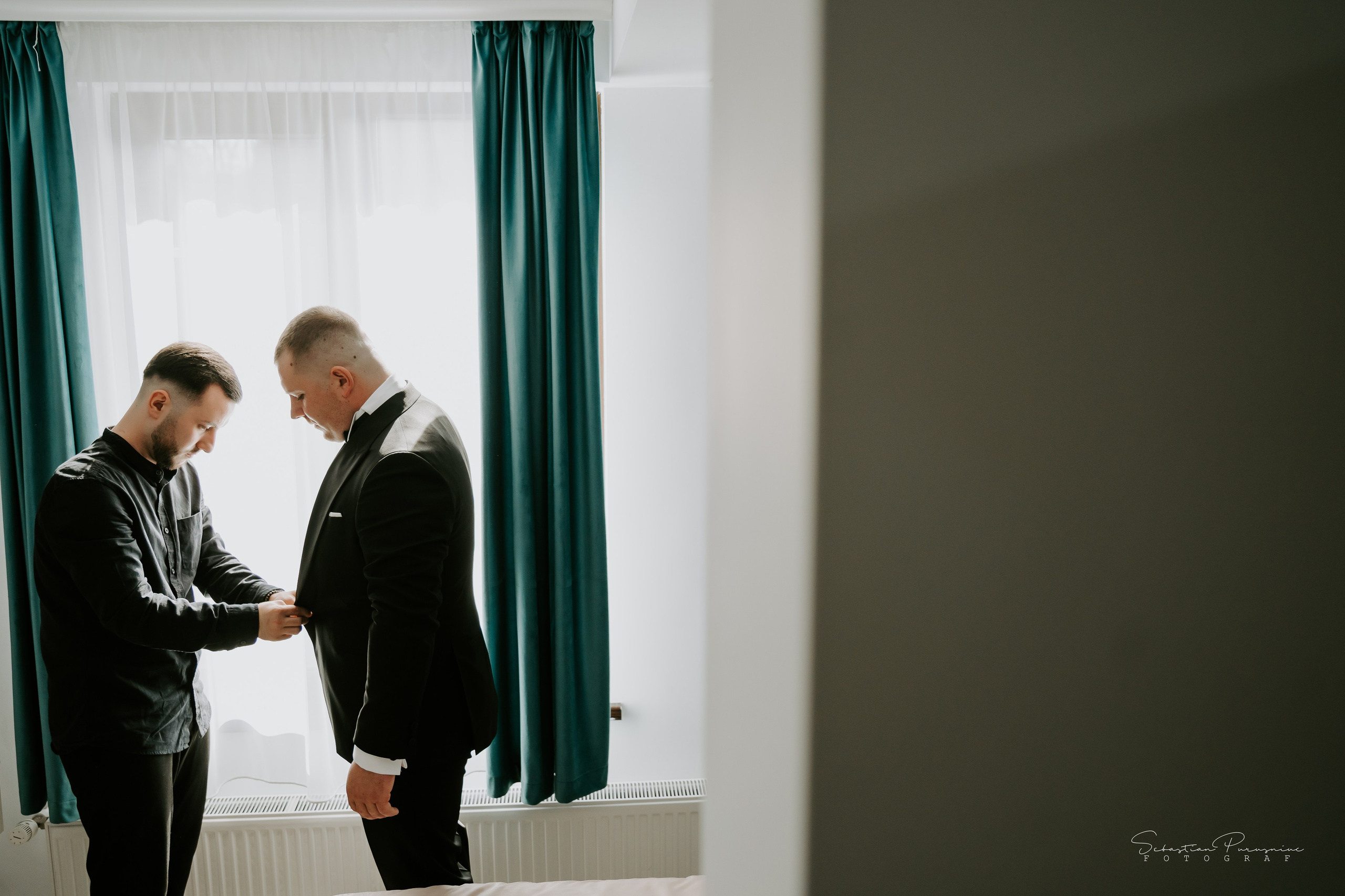 Liliana & Ciprian. Sebastian Purusniuc Fotograf - Iasi