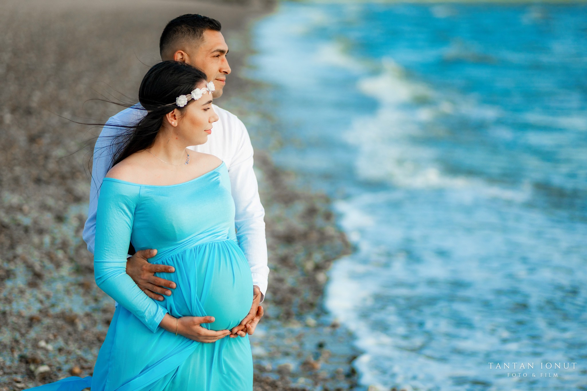 Sedinta foto maternitate — emotie si feminitate inainte de nastere. TANTAN IONUT FOTO & FILM
