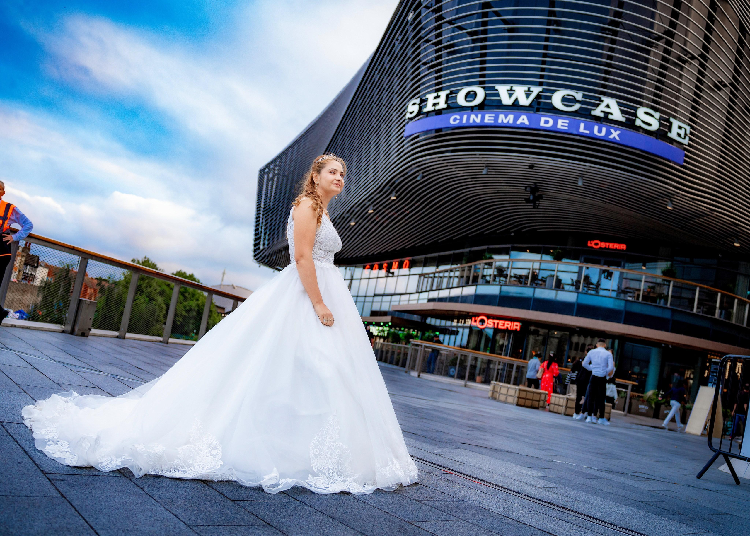 Cadre aeriene nunta, locatie eveniment vazuta de sus, videograf nunta aerian Tantan Ionut. O perspectiva unica asupra locatiei nuntii, oferita de cadrele aeriene realizate de videograful Tantan Ionut.