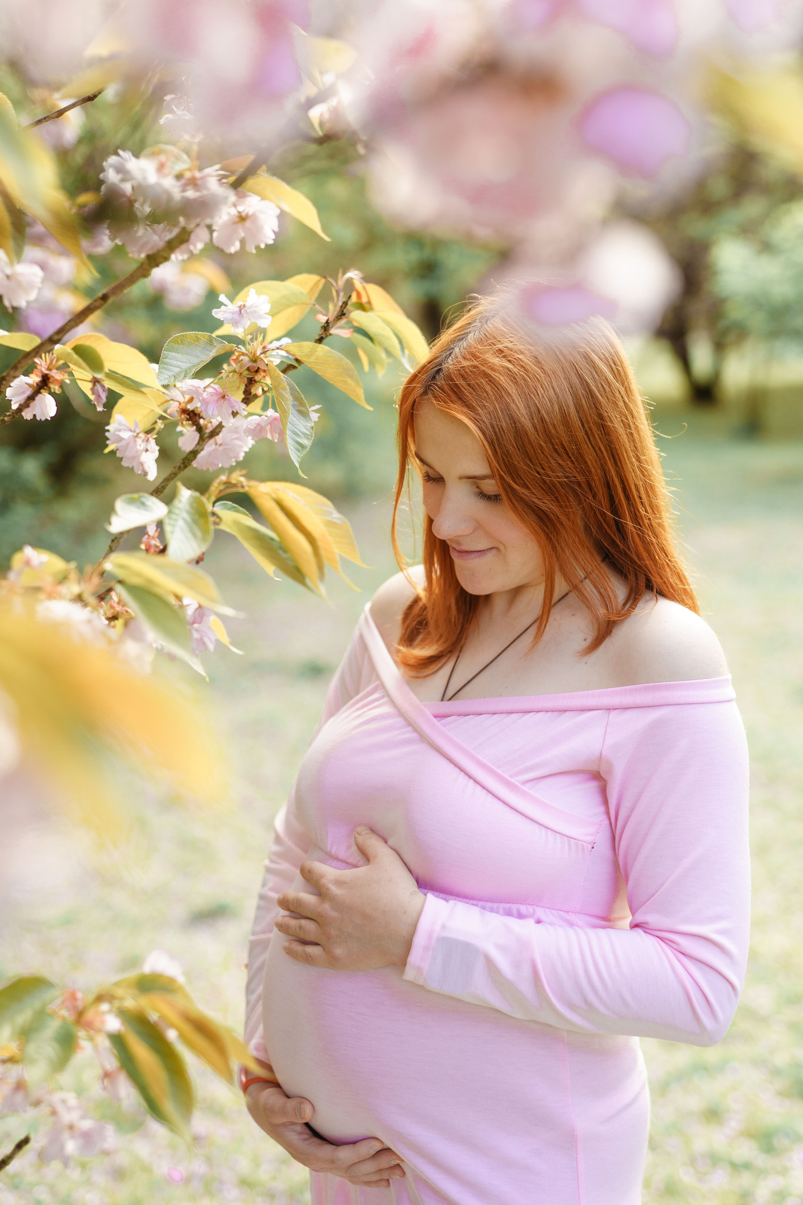 Sesja w plenerze. Fotograf Łódź - sesja ciążowa, noworodkowa, dziecięca. Studio w Łodzi