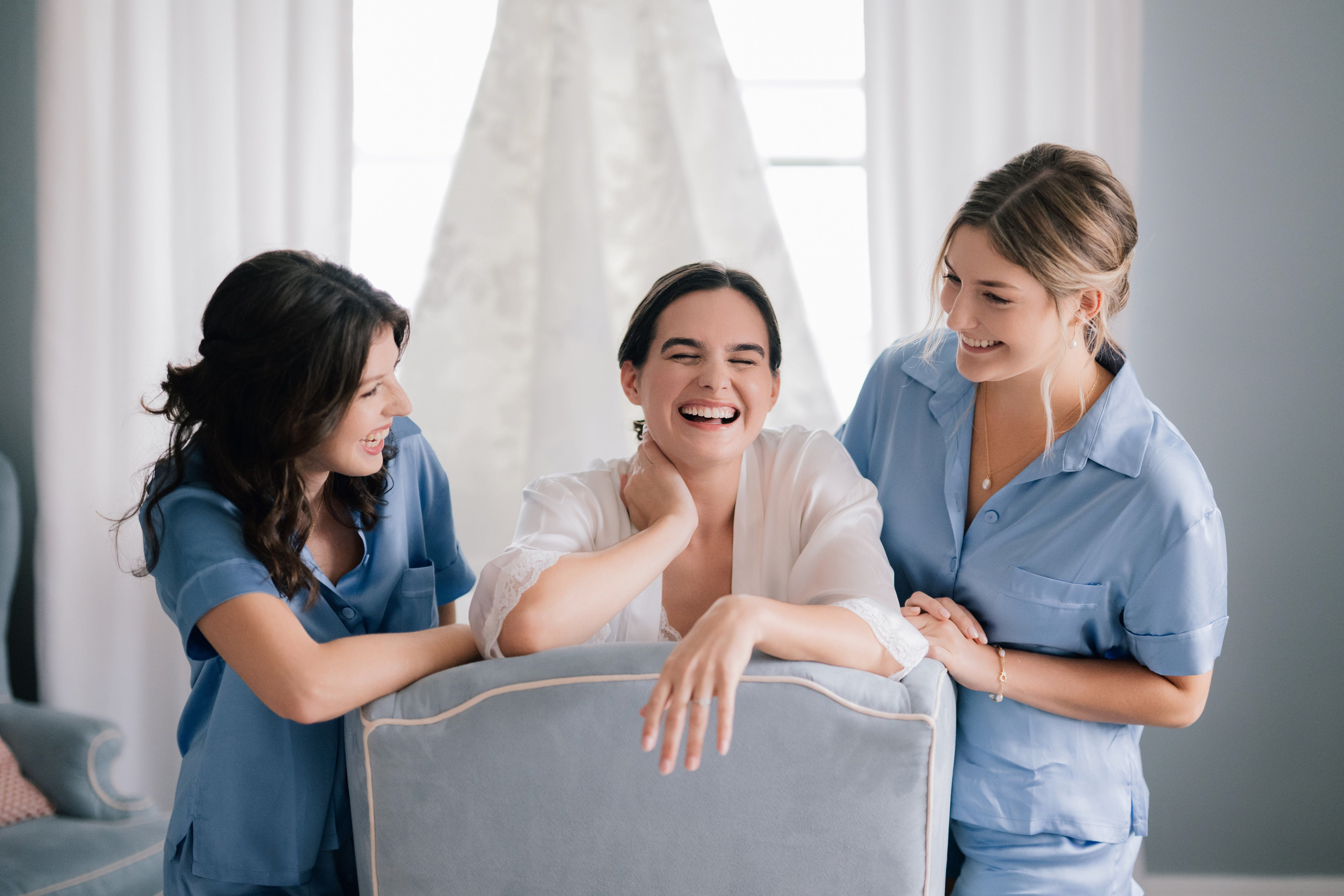bride getting ready for her wedding