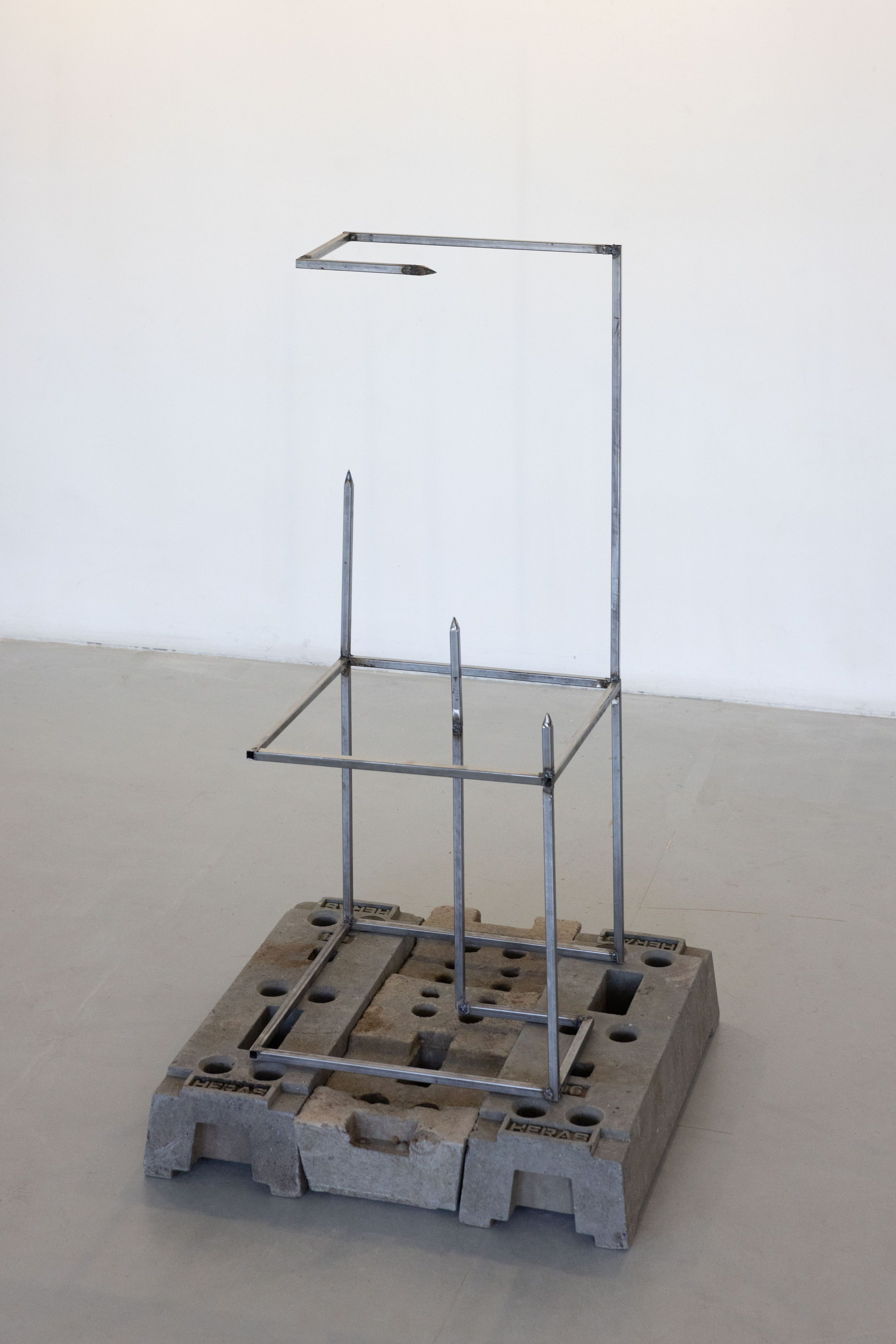 A Throne for the Tyrant. Photographe de produits et natures mortes à Paris