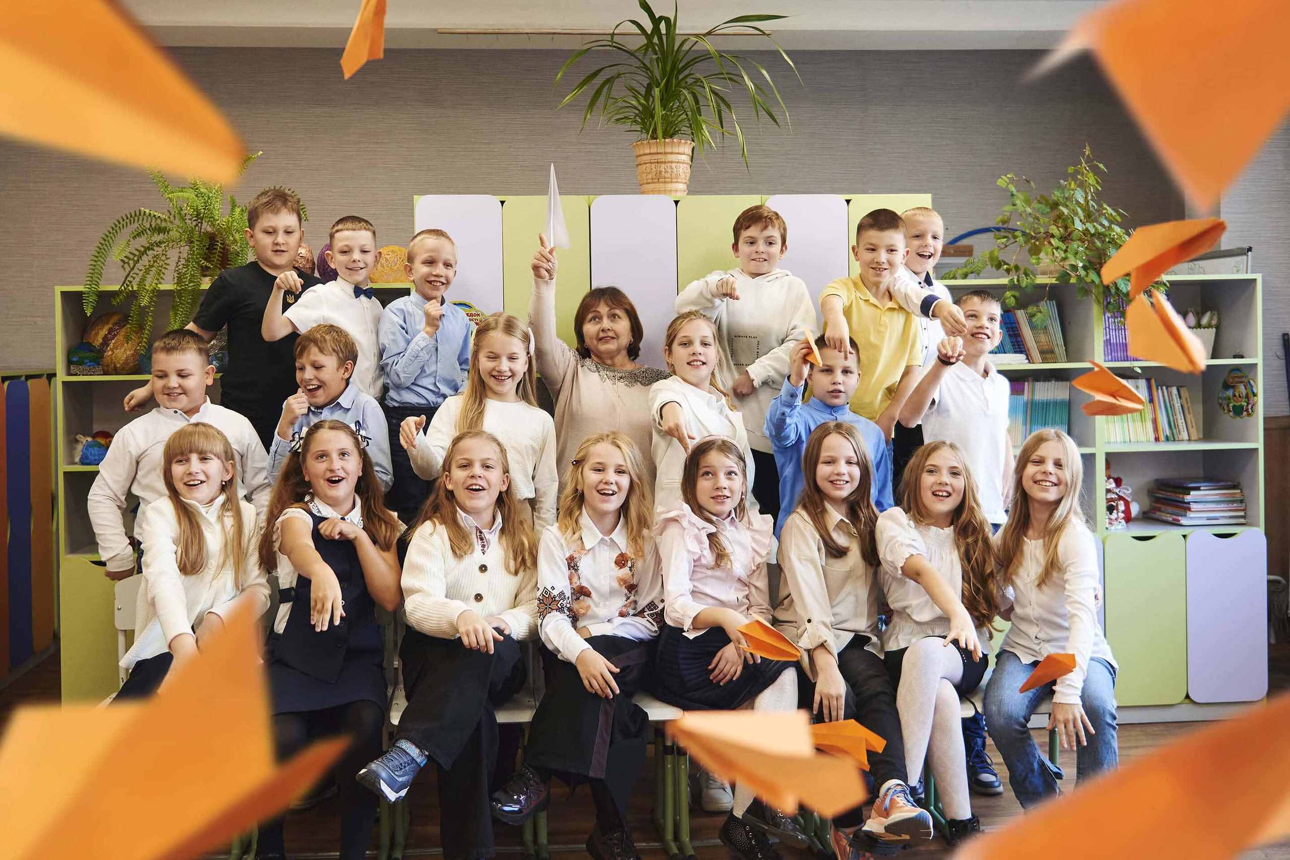 Випускні альбоми для 1- 4 класу у Дніпрі та області. Випускні альбоми фотокниги Київ та Дніпро