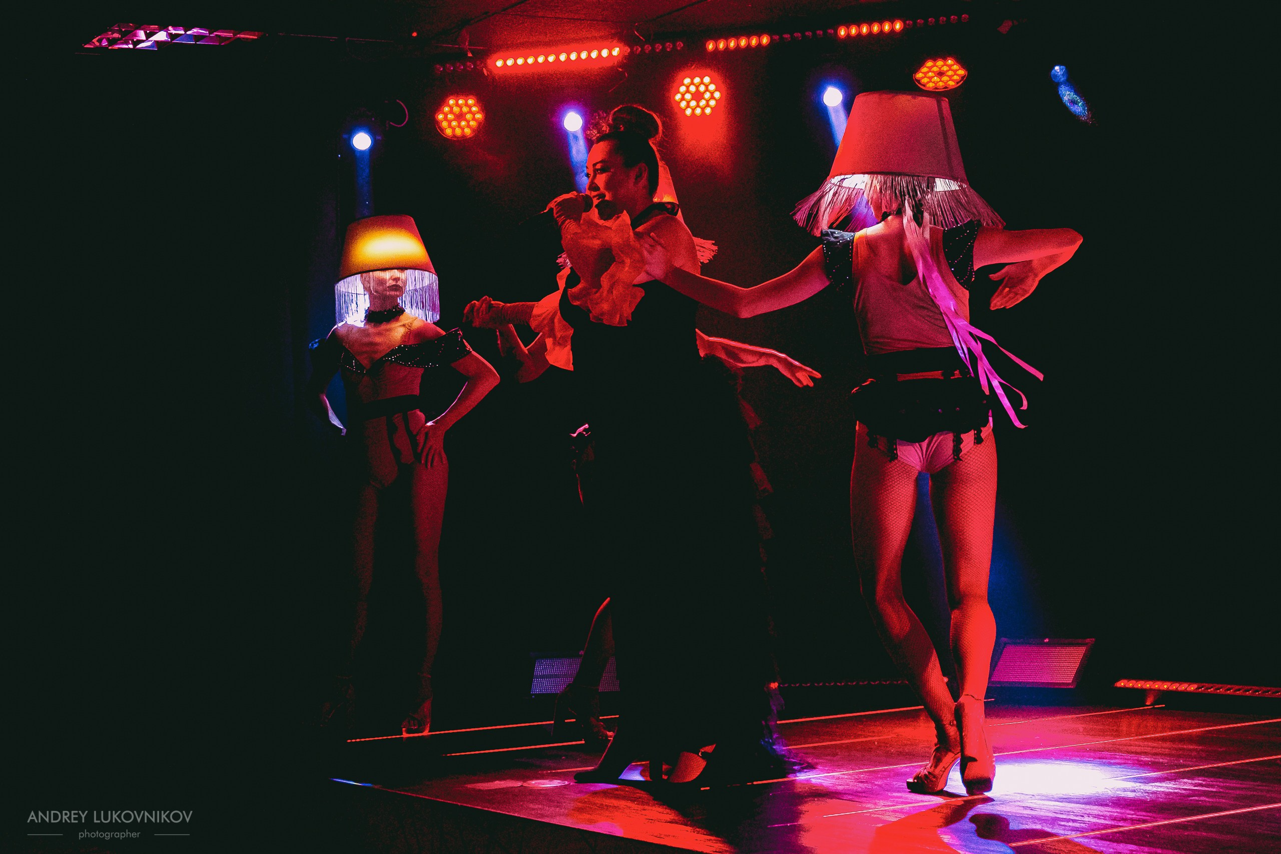 Фоторепортаж с театрального спектакля Las Divas в Торревьехе | Андрей Луковников