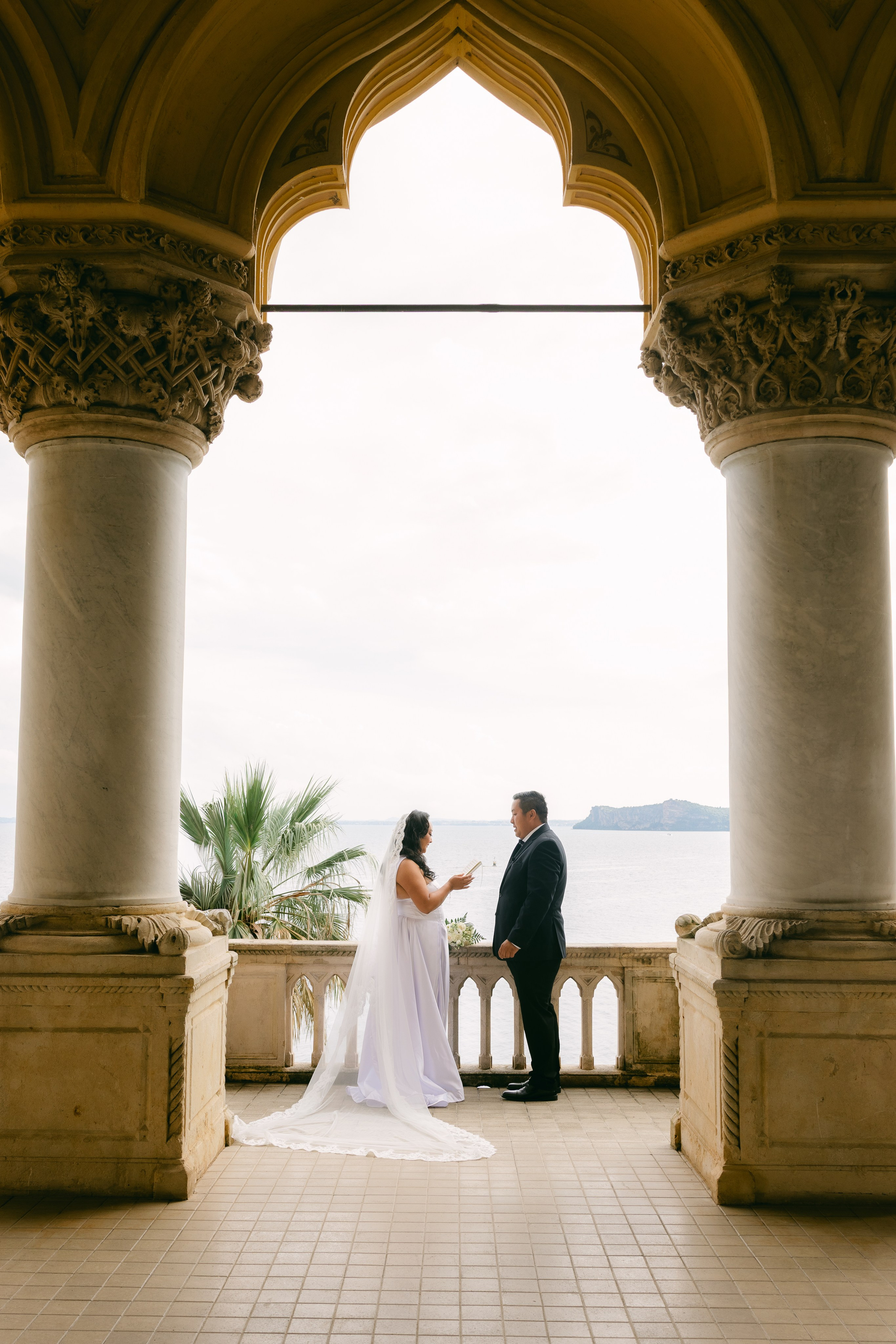 Ibtxhis and Keng elopement In italy — Isola del Garda