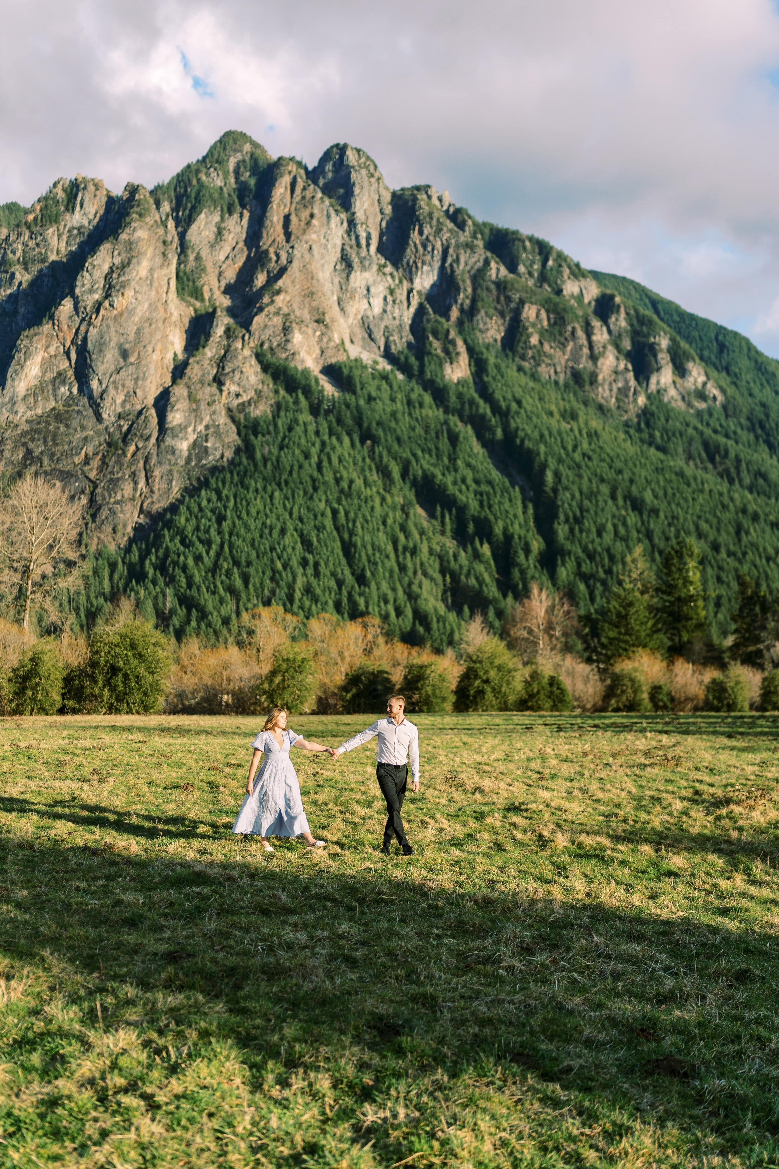 Engagement photo shoot/ Dmitry and Julia/ February 2024. North Bend, Washington. EVAN ARISTOV WEDDING PHOTOGRAPHY — Seattle Wedding Photographer
