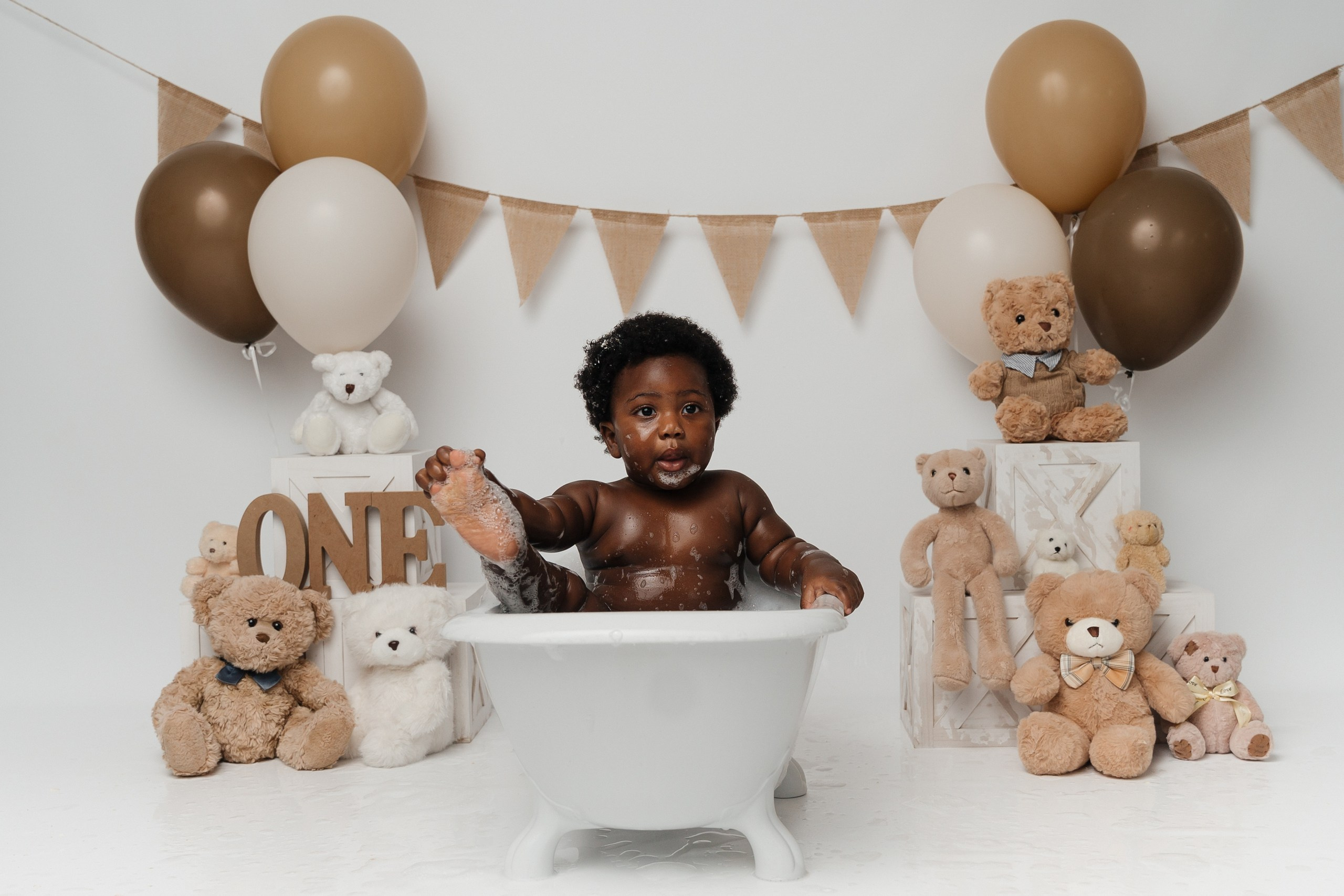 Adorable baby Chukwuma 🥰. Newborn and family photographer. Hills District. Sydney