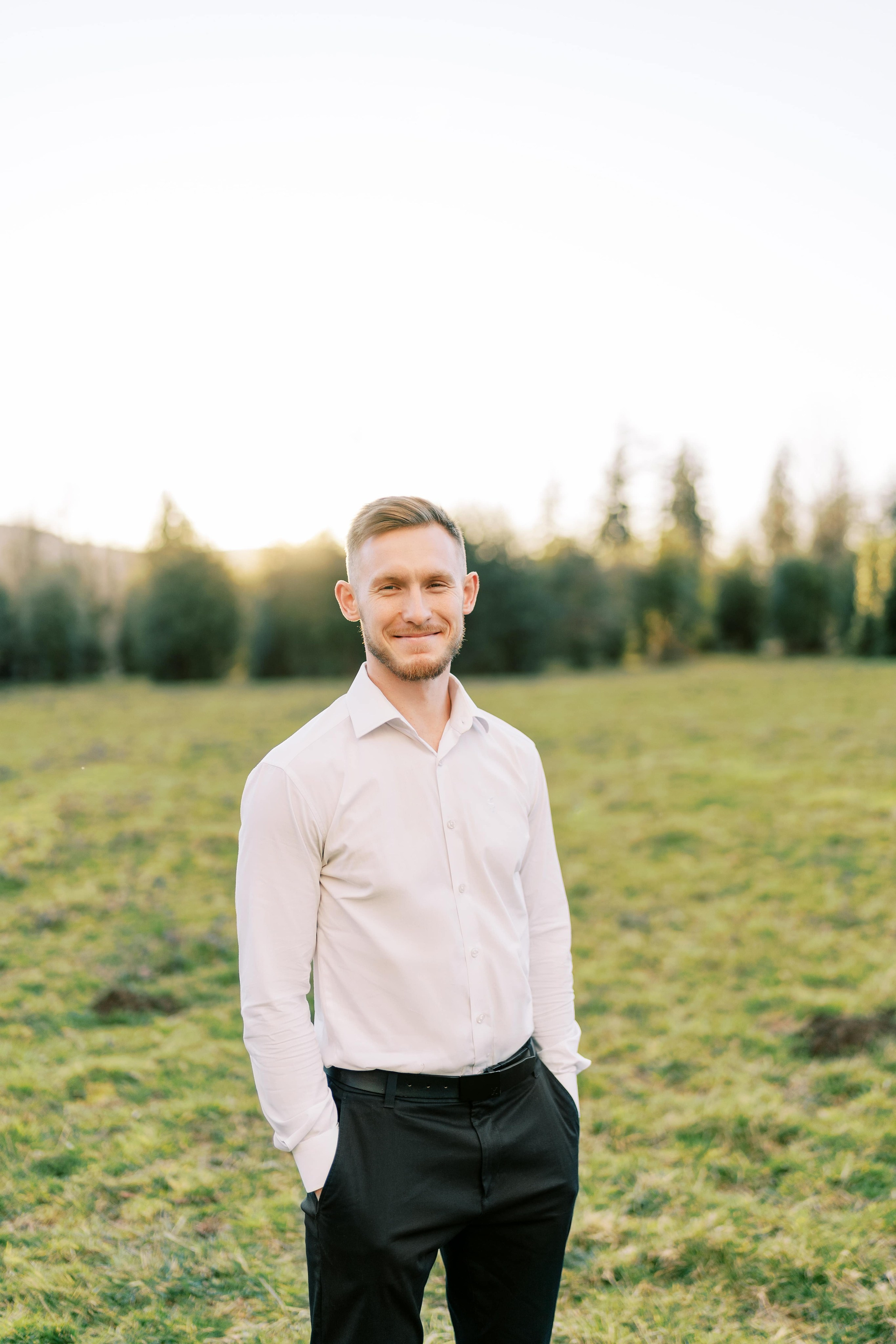Engagement photo shoot/ Dmitry and Julia/ February 2024. North Bend, Washington. EVAN ARISTOV WEDDING PHOTOGRAPHY — Seattle Wedding Photographer