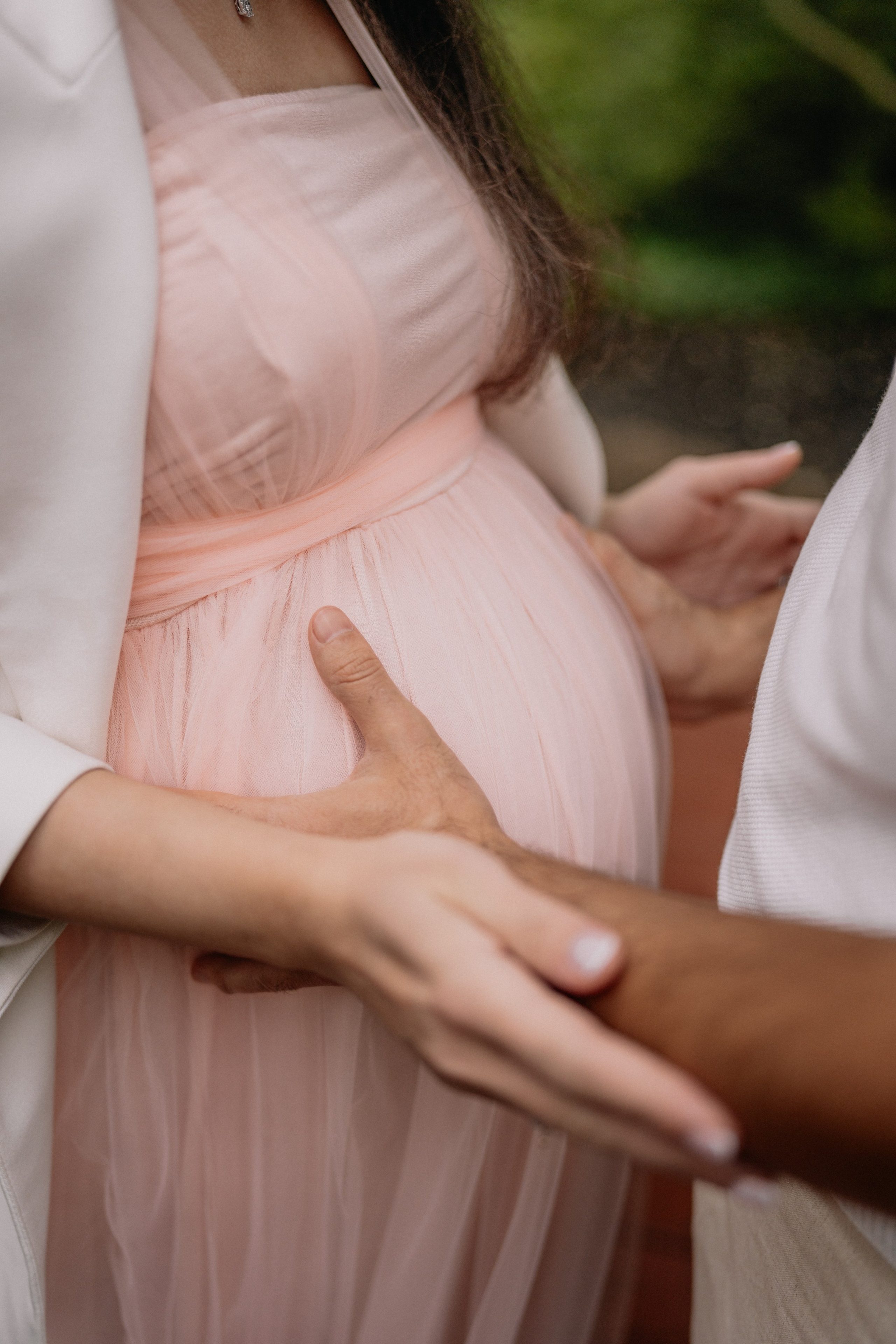 Outdoor Maternity Photography – Capturing Motherhood in Nature. Alisa Tant — Family and newborn photographer Bucks County, Montgomery county, Philadelphia, NJ