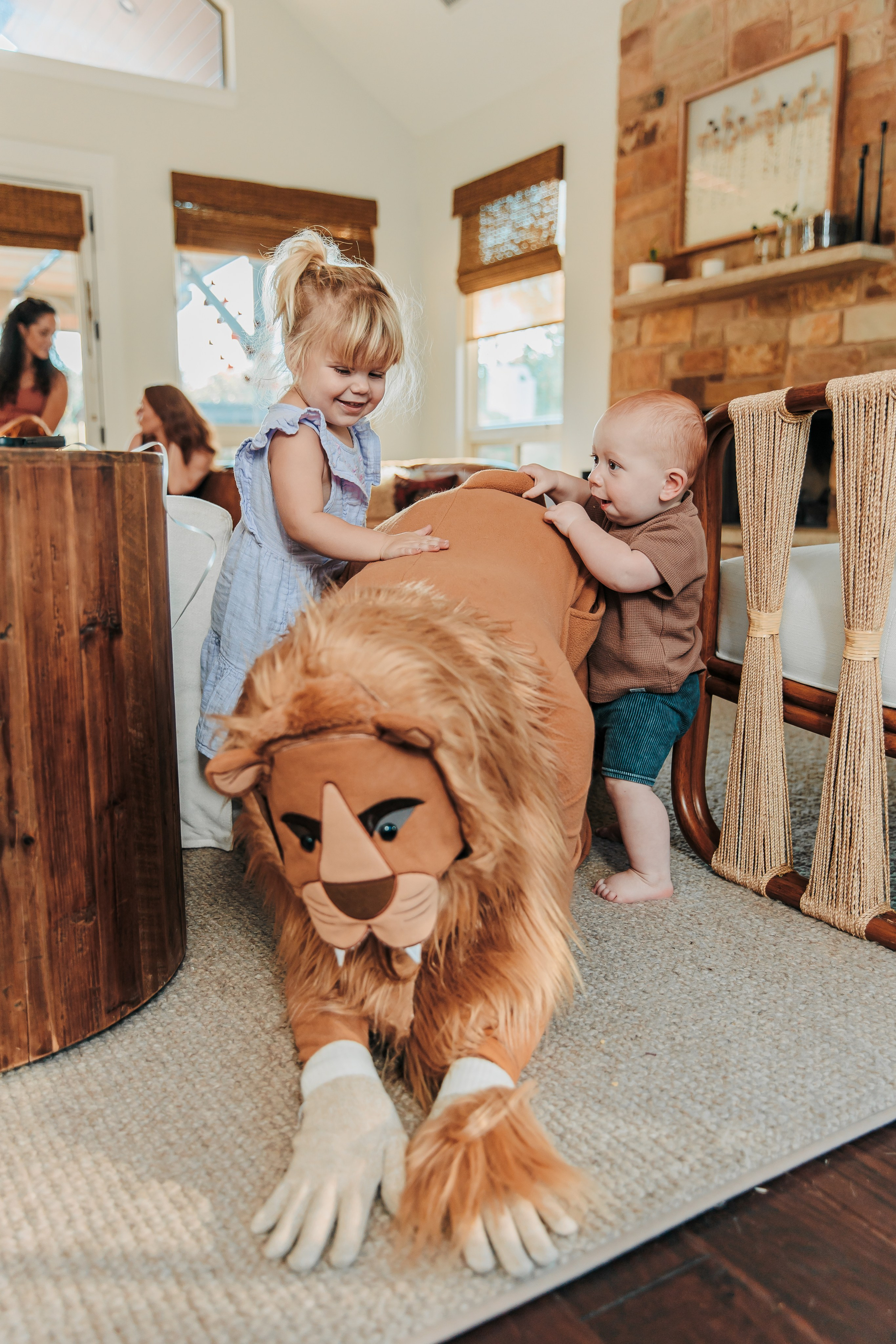 HAWK’S 1ST BIRTHDAY. AUSTIN, TEXAS. A FRIENDS AND FAMILY GATHERING. Professional Photography in Austin, TX — Family, Newborn, Maternity