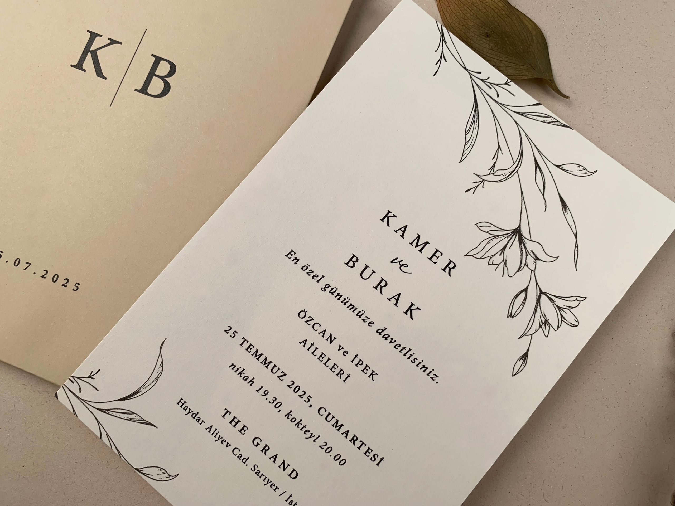 - invitații nuntă  - modele invitații nuntă  - invitații nuntă 2025  - invitații de nuntă elegante  - invitații de nuntă personalizate  - invitații nuntă online  - invitații nuntă handmade  - catalog invitații nuntă  - invitații originale nuntă  - invitații de nuntă moderne  - invitații nuntă vintage  - invitații nuntă rustice  - invitații nuntă clasice  - design invitații nuntă  - invitații de nuntă cu tematică.- invitații nuntă florale  - invitații nuntă boho  - invitații nuntă aurii  - invitații nuntă minimaliste  - invitații nuntă cu sigiliu  - invitații nuntă cu acuarelă  - invitații nuntă cu fotografie  - invitații nuntă cu inițiale  - invitații nuntă elegante alb-negru  - invitații nuntă cu hârtie texturată  - invitații nuntă cu decupaj laser  - invitații nuntă cu flori uscate. - print invitații nuntă  - invitații nuntă personalizate cu numele mirilor  - invitații nuntă cu plic inclus  - invitații nuntă cu cartolină dublă  - invitații nuntă calitate premium  - invitații nuntă ieftine  - invitații nuntă rapide.- invitații nuntă România  - invitații nuntă București / Botoșani . Iași suceava- invitații nuntă cu livrare în țară  - invitații nuntă online România.- „Invitație de nuntă elegantă cu design floral și plic crem”  - „Model de invitație de nuntă vintage cu sigiliu de ceară”  - „Set complet invitații de nuntă personalizate cu inițialele mirilor”  - „Invitație de nuntă modernă cu design minimalist și text negru pe fundal alb”  - „Invitație de nuntă rustică pe hârtie kraft cu șnur de iută”  - „Invitație de nuntă cu decupaj laser și detalii aurii” - „Invitație de nuntă în stil boho cu imprimeu floral colorat”  - „Invitație romantică de nuntă cu flori uscate și panglică din satin”  - „Invitație de nuntă clasică cu monogramă și font caligrafic”  - „Invitație de nuntă în stil glamour cu folie aurie și text embosat”- „Model de invitație de nuntă 2025 cu design elegant și font modern”  - „Cele mai noi invitații de nuntă 2025 – stil floral, sofisticat”