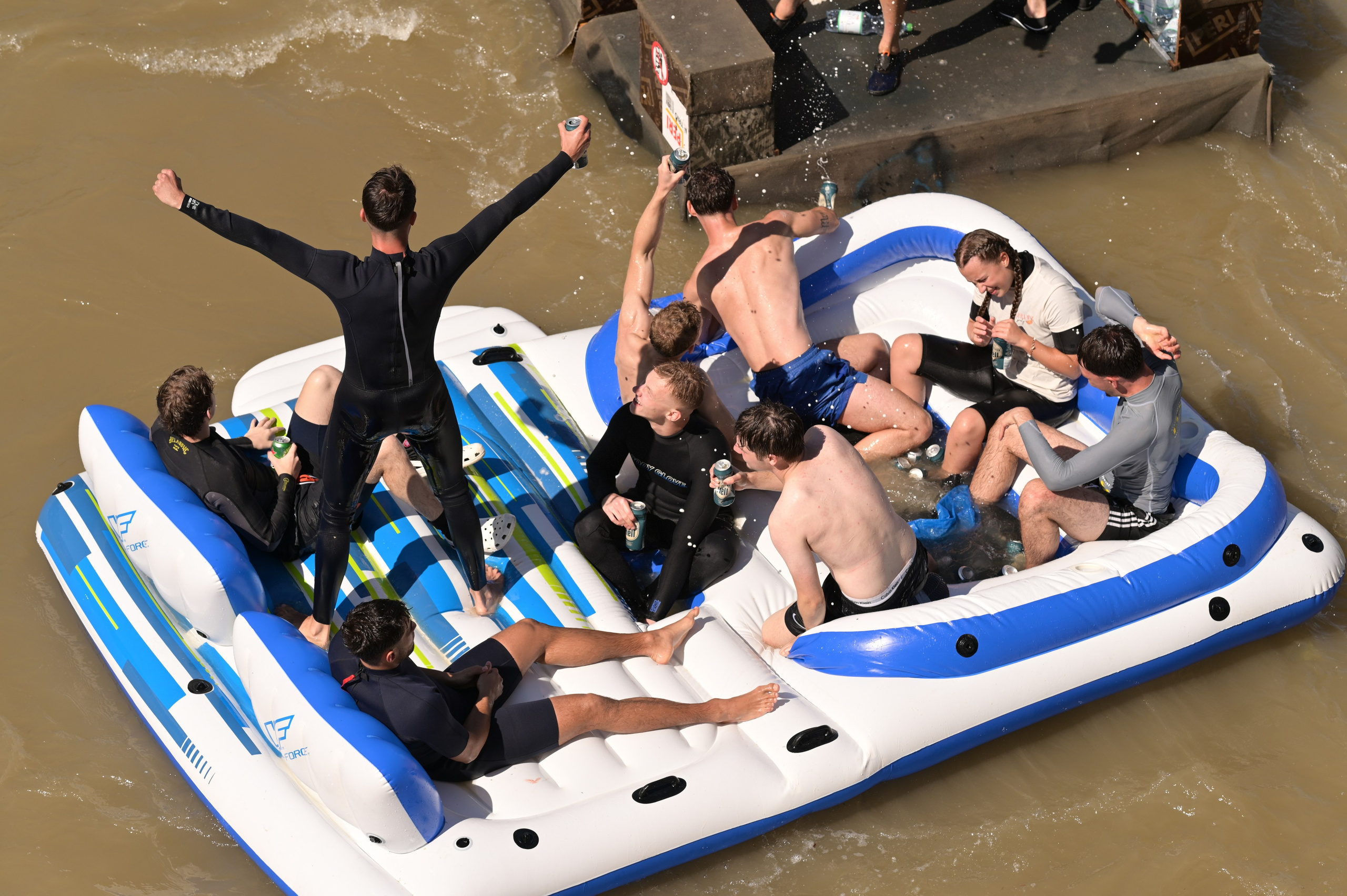 Nabada Ulm 2025. Newbornfotograf Kinderfotograf Ulm Familienfotograf Anastasia Neu-Ulm