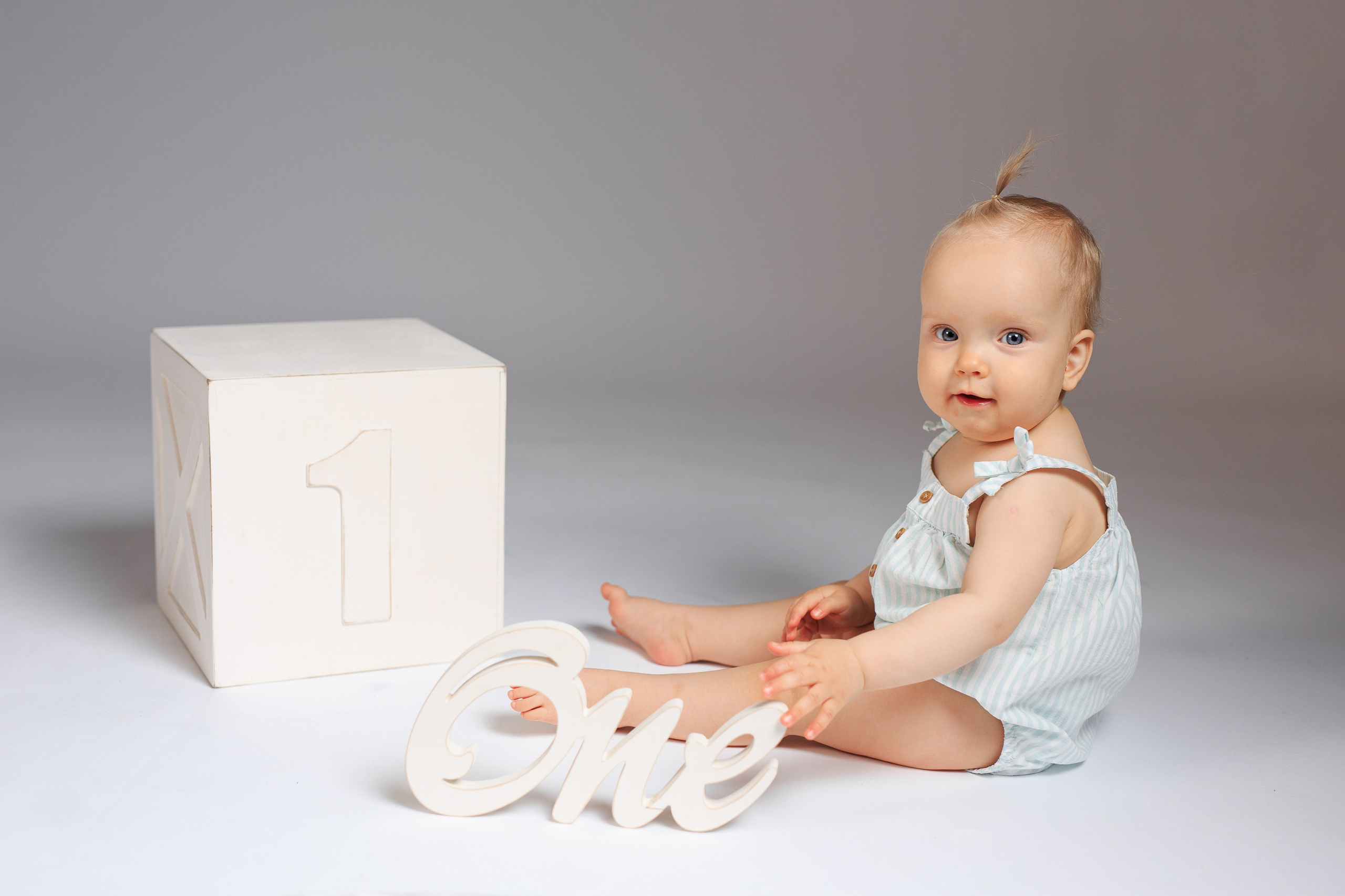 Viena gadiņa fotosesija Latgalē. Populārākā kāzu, bērnu un ģimeņu fotogrāfe Latgalē Veronika Lokotko