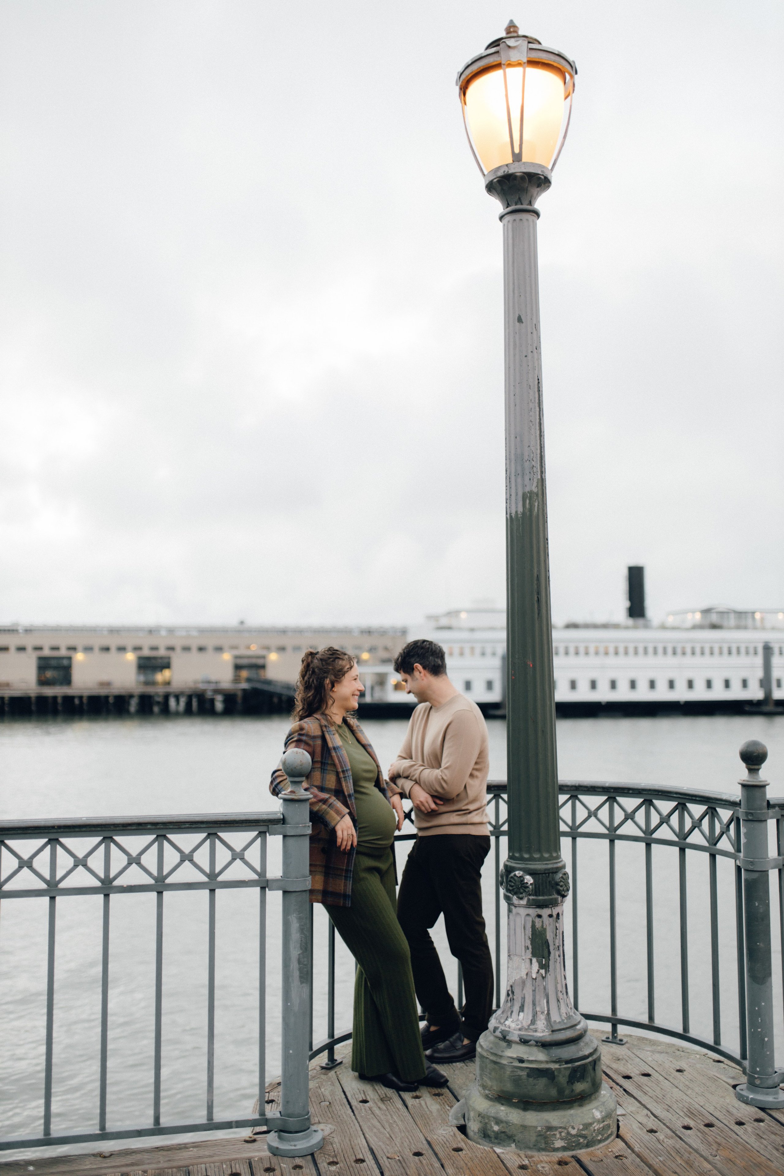 What To Wear For Maternity Photo Session. Maternity, newborn photographer in the Bay Area|Iryna Rakivnenko