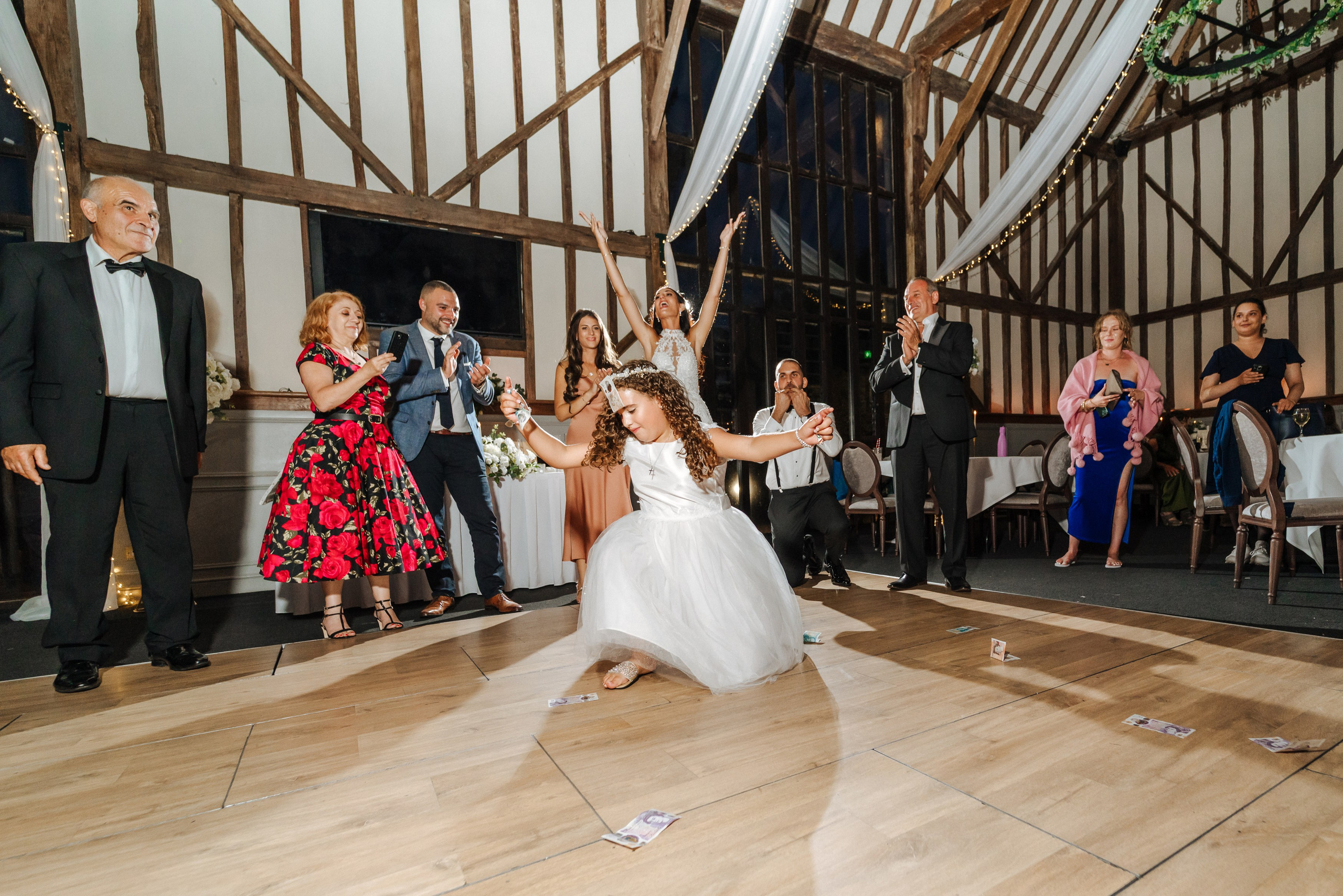 Wedding at Essendon Country Club. Photographer in England Ekaterina Romanova