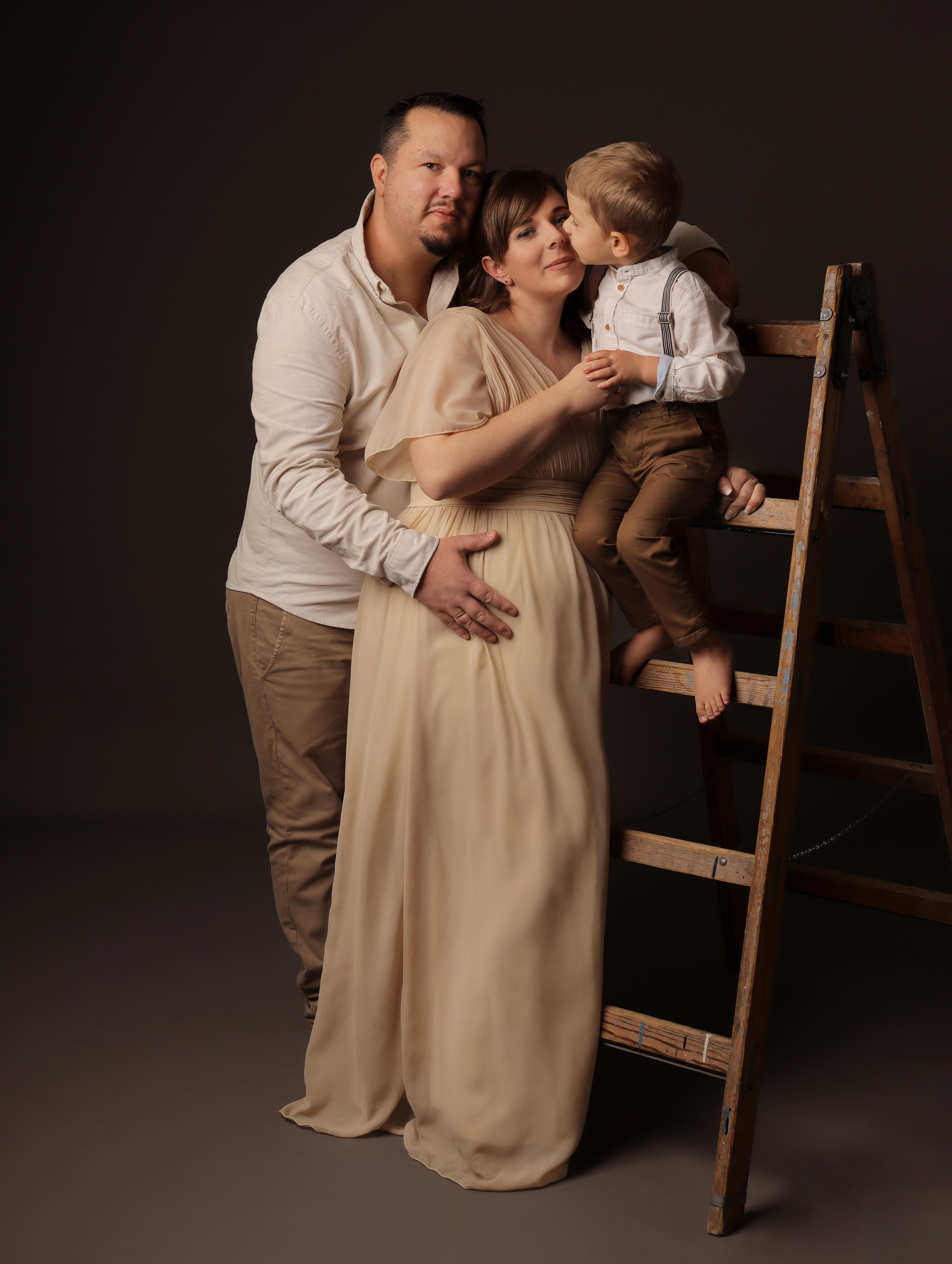 Babybauchshooting Schwangerschaftsfotografie Norden Aurich Emden. Familien- Fotografin in Marienhafe, Aurich, Emden, Norden, Leer