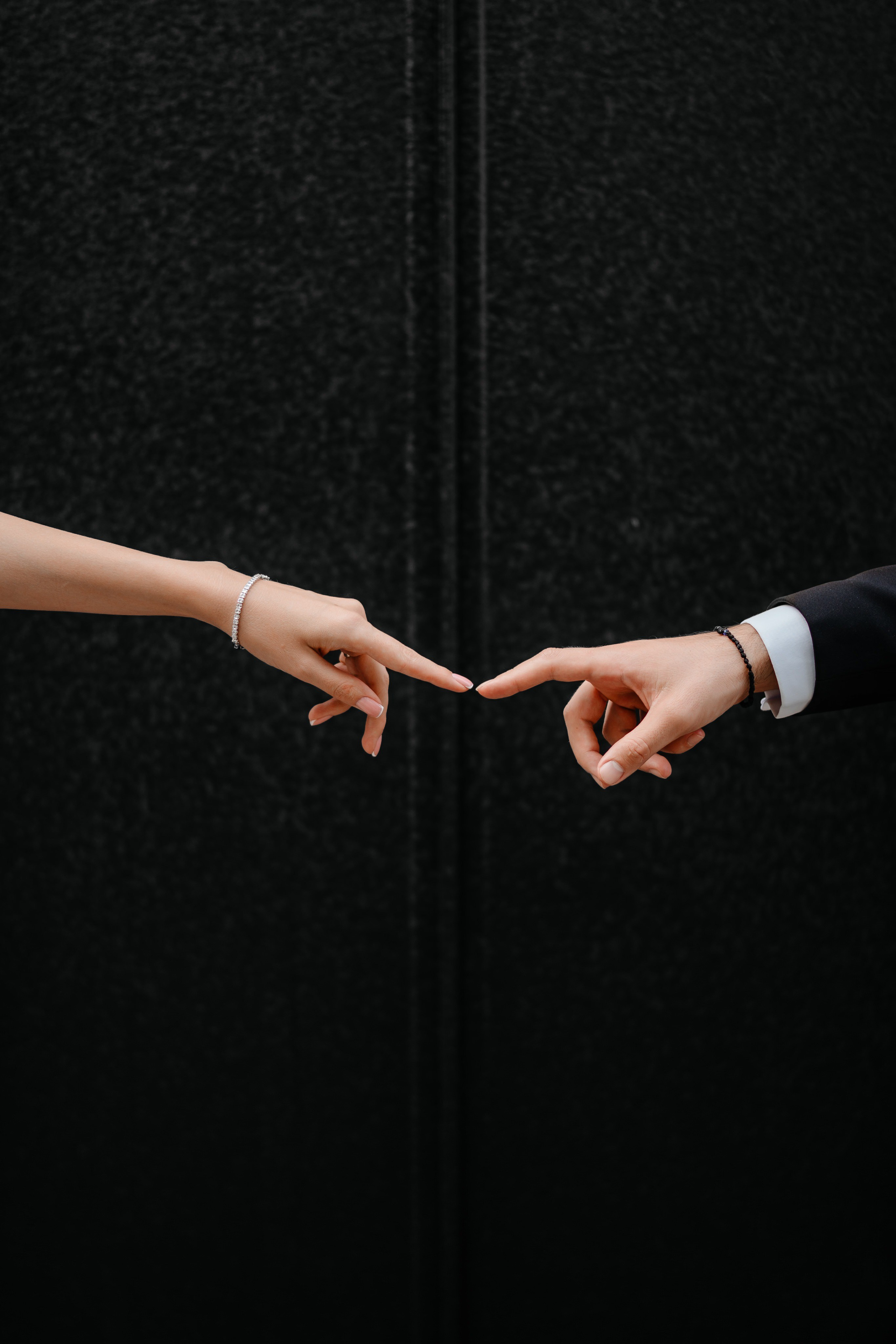 Povestea de nuntă a lui Anca și Dragoș în Bacău | Fotografie de Eveniment. Raw Studio. Fotograful tau de nunta!