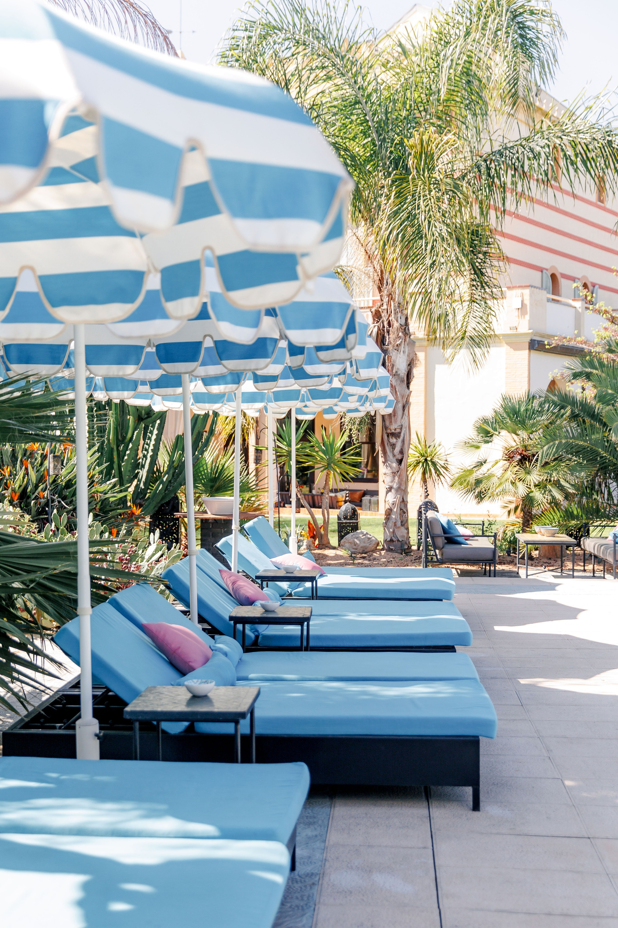 Gran Villa Rosa pool area