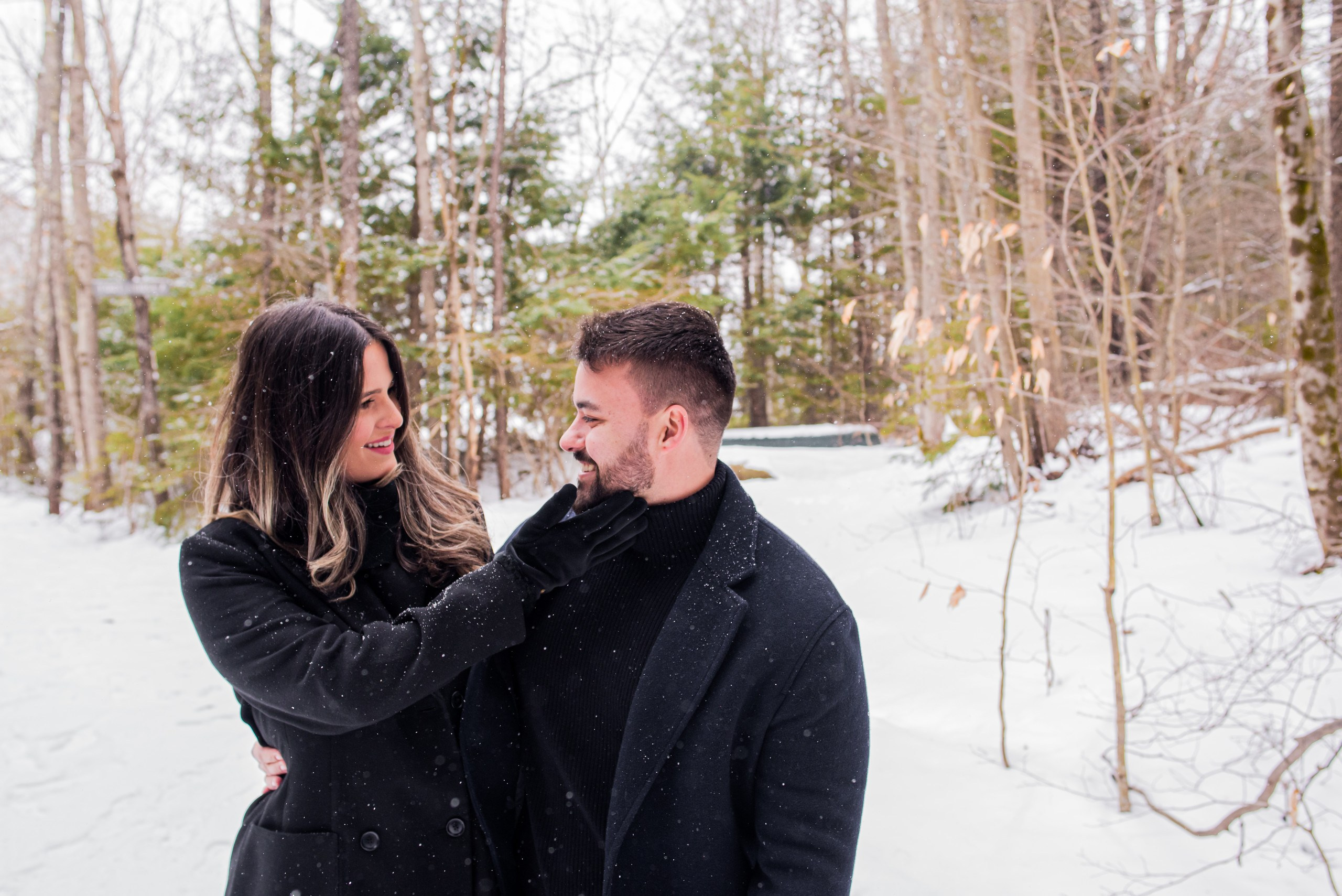 A Love Story in the Snow: Photo Shoot and Surprise Proposal. Wedding photographer in Orlando, Boston & New York Anderson Marques