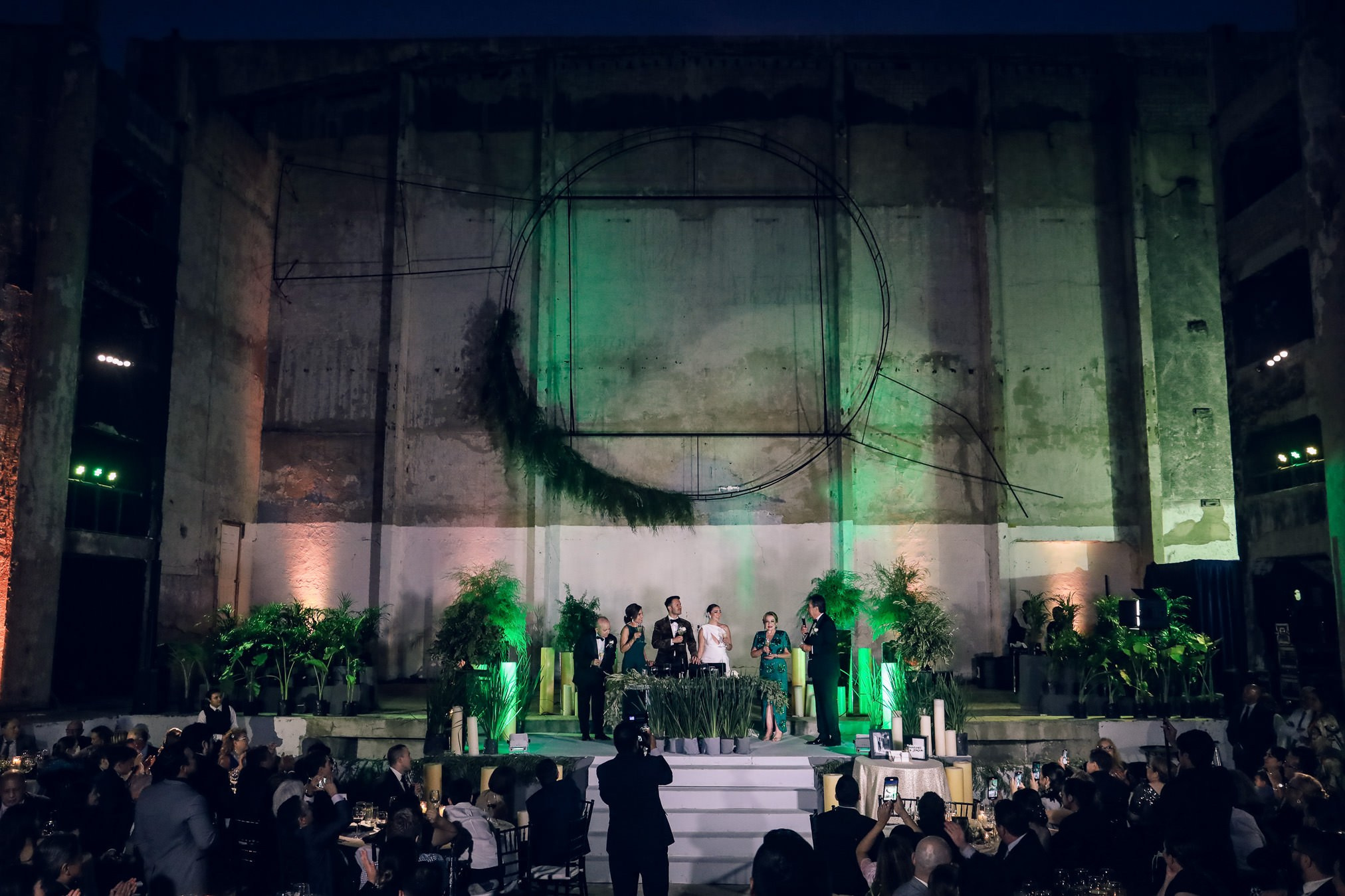 Tijuana Antiguo cine Bujazan, Boda Sherlinne y Joaquin. Estudio de fotografia en Tijuana