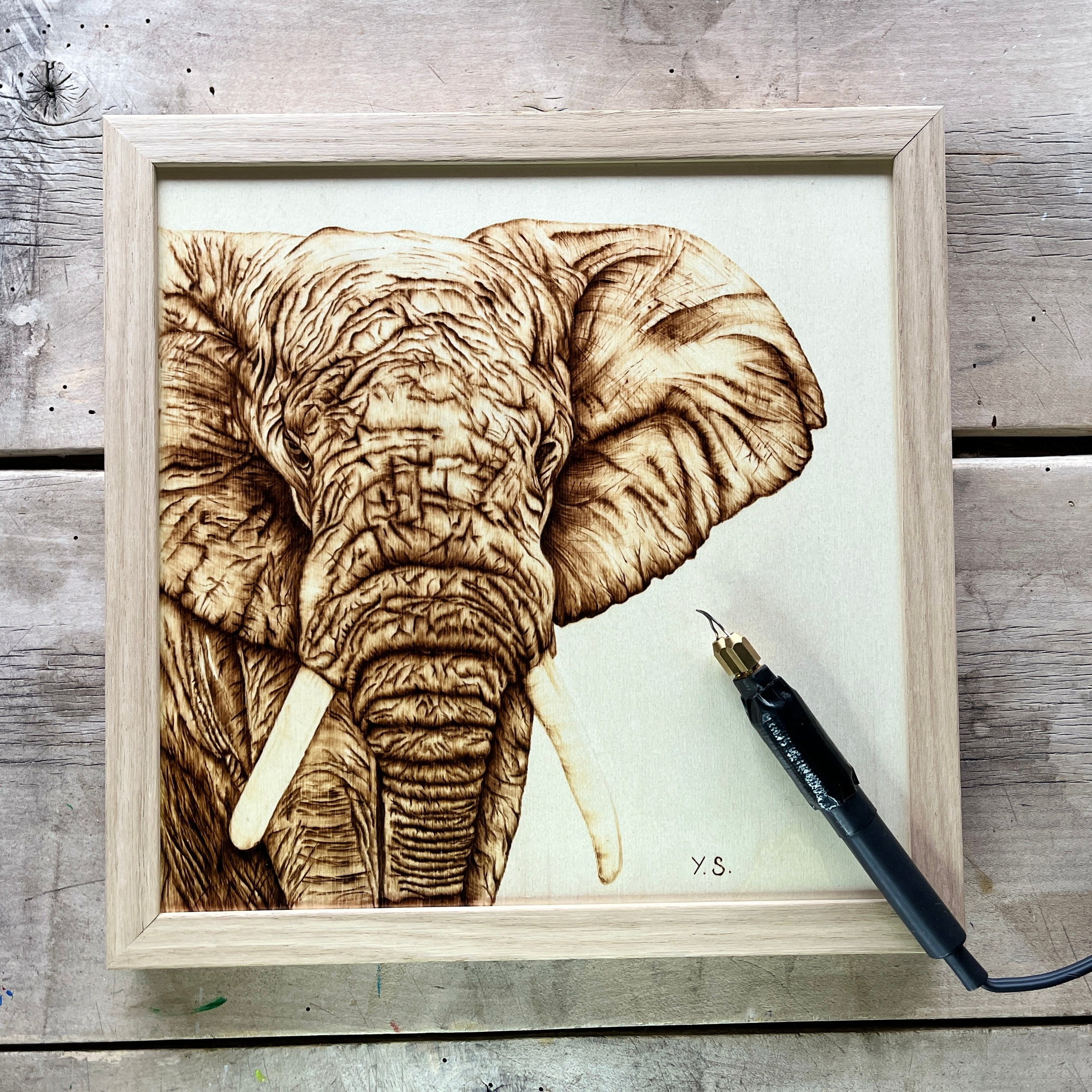 Slike po naročilu. Numerologija. Nevrografika. Delavnice