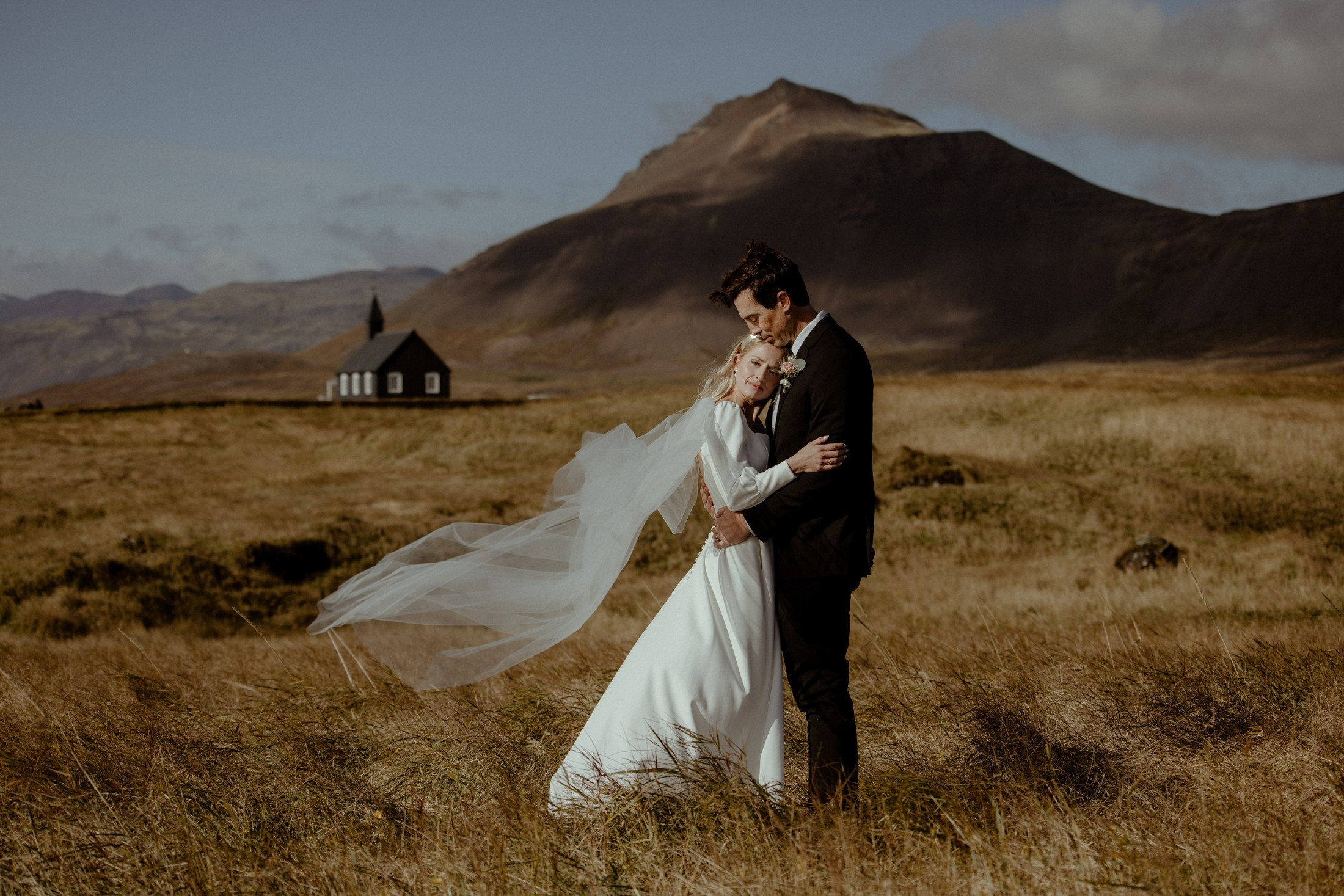Iceland elopement at Budir Black Church | Snæfellsnes wedding by Iceland elopement photographer & videographer. Iceland elopement photographer & videographer