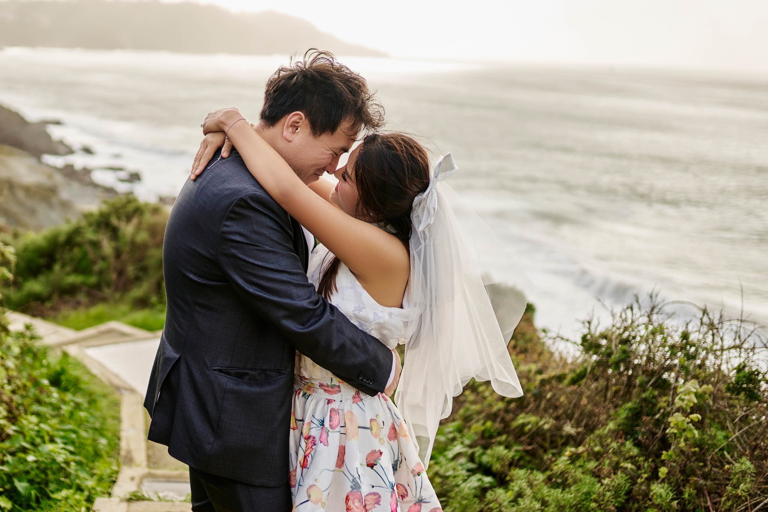 Intimate Golden Gate Bridge Elopement at Baker Beach — Candid & Documentary Wedding Photography. Bay Area Life | Event, Wedding & Commercial Photography Agency