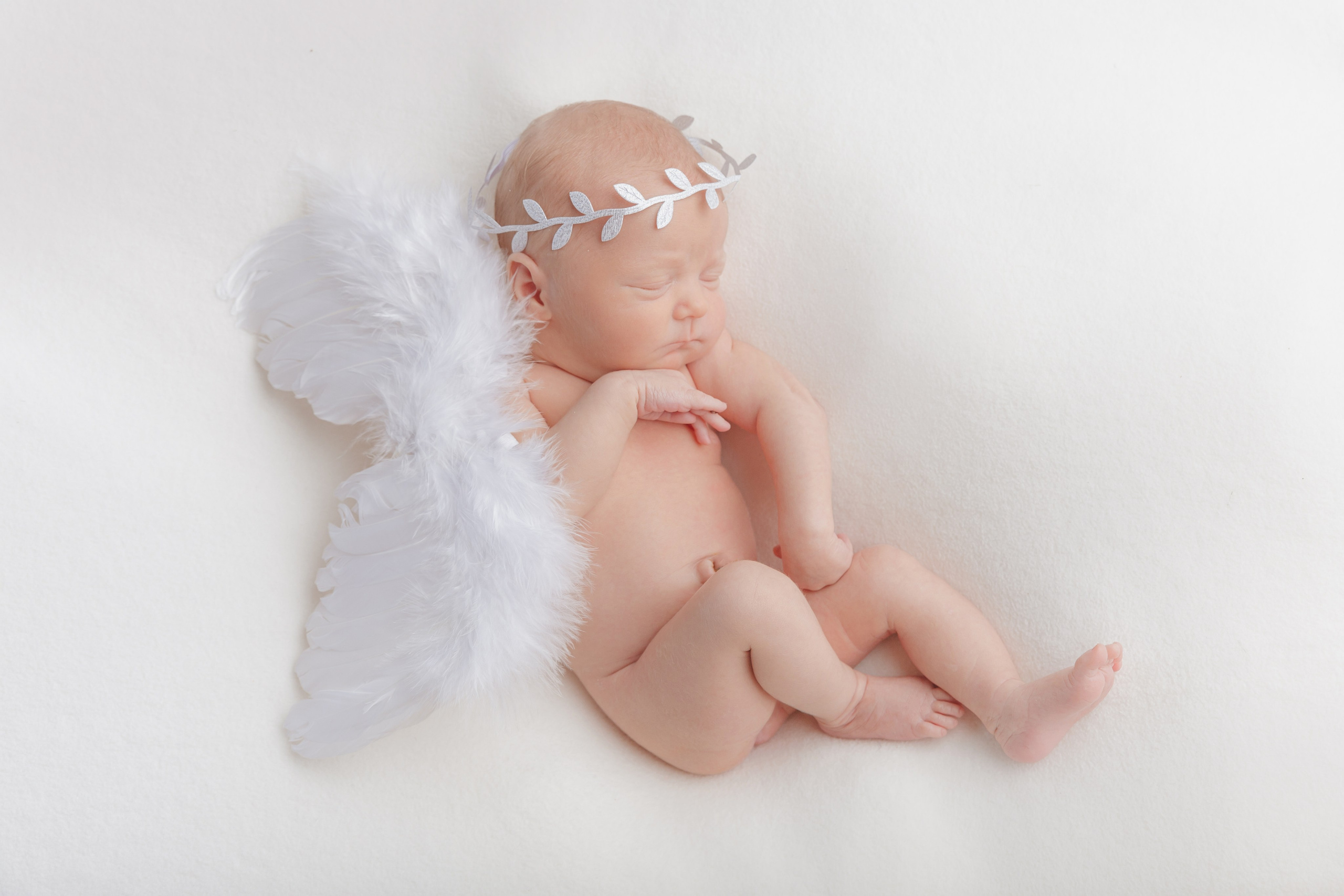 Newborn posing session. Marina Pravda Photography San Francisco Bay Area